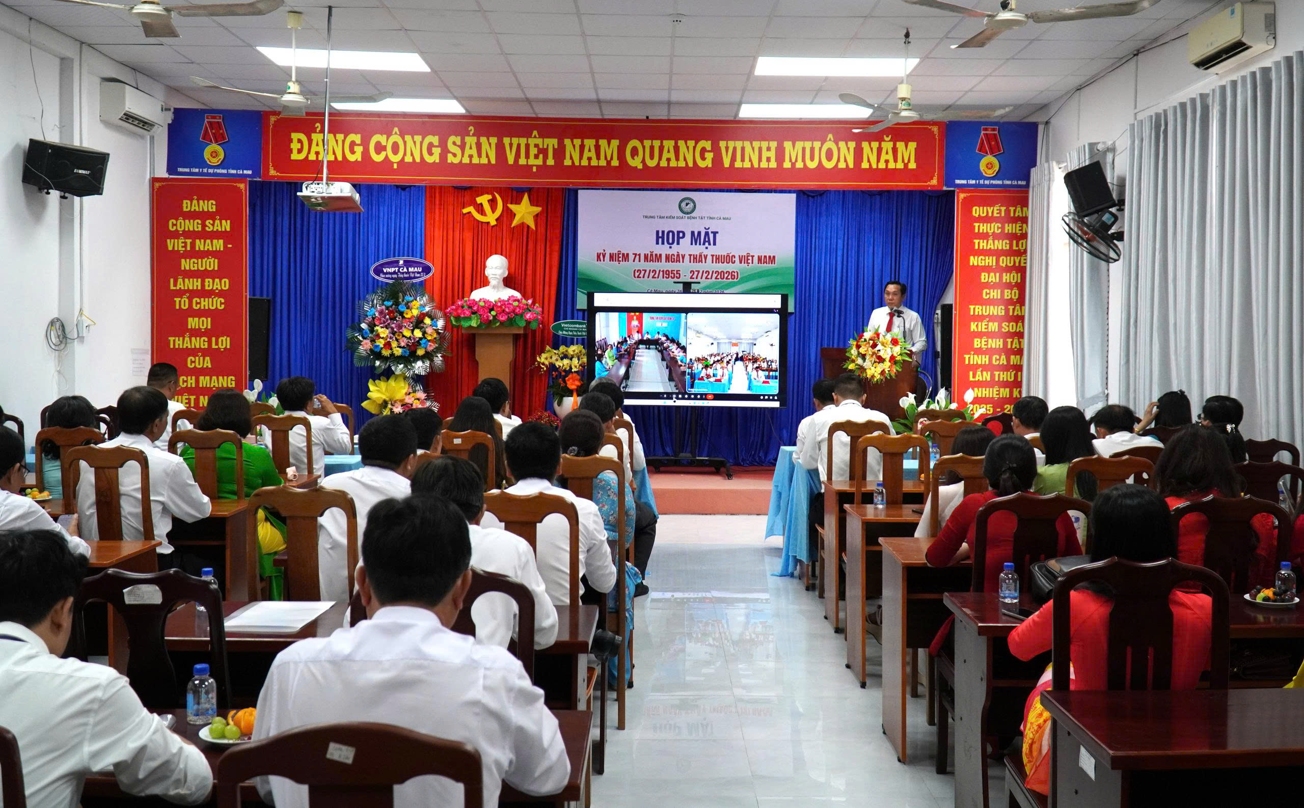 Trung tâm Kiểm soát bệnh tật tỉnh Cà Mau: Họp mặt kỷ niệm 71 năm Ngày Thầy thuốc Việt Nam