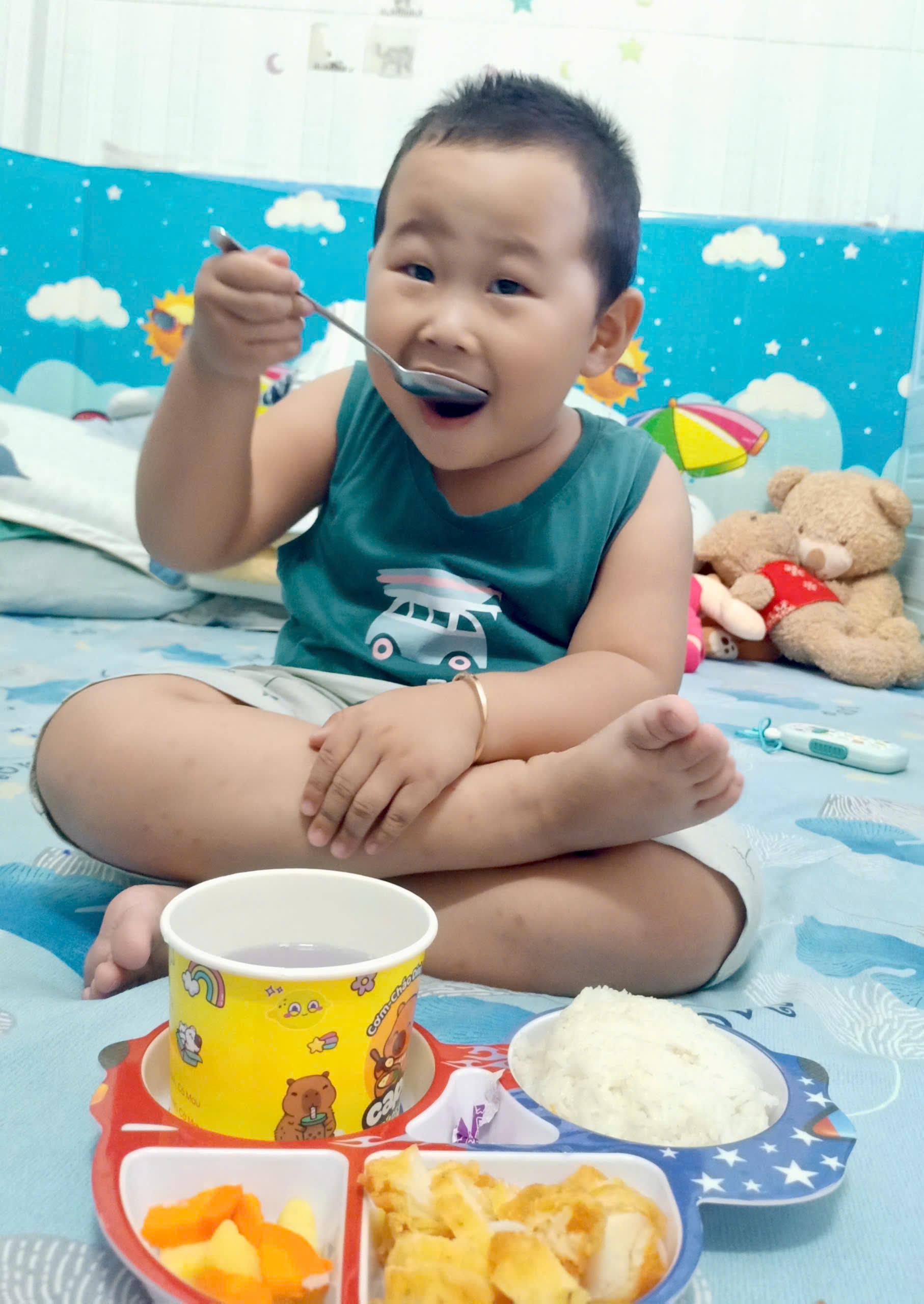Ăn dặm đúng cách: Nền tảng vàng cho sự phát triển của trẻ