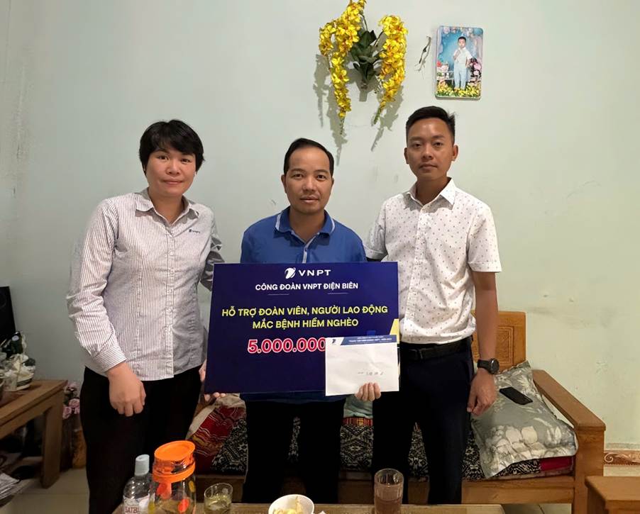 Công đoàn VNPT Điện Biên thăm hỏi, động viên đoàn viên, người lao động mắc bệnh hiểm nghèo