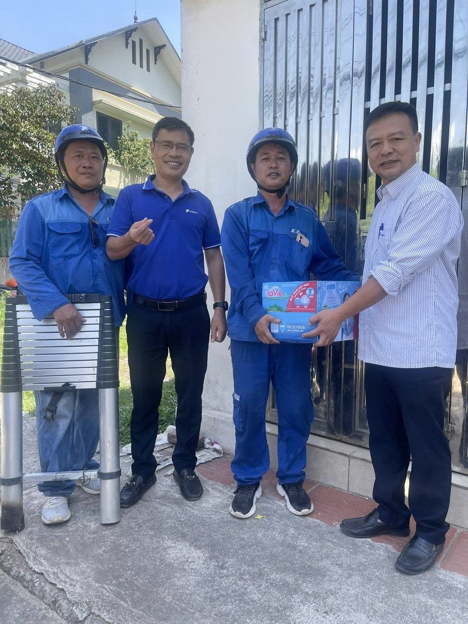 https://apiminio.myhanoi.vn/hanoi-portal/public/1/2025/08/b64434a7-e17e-4213-80e5-32dc57aa4a79.jpg
