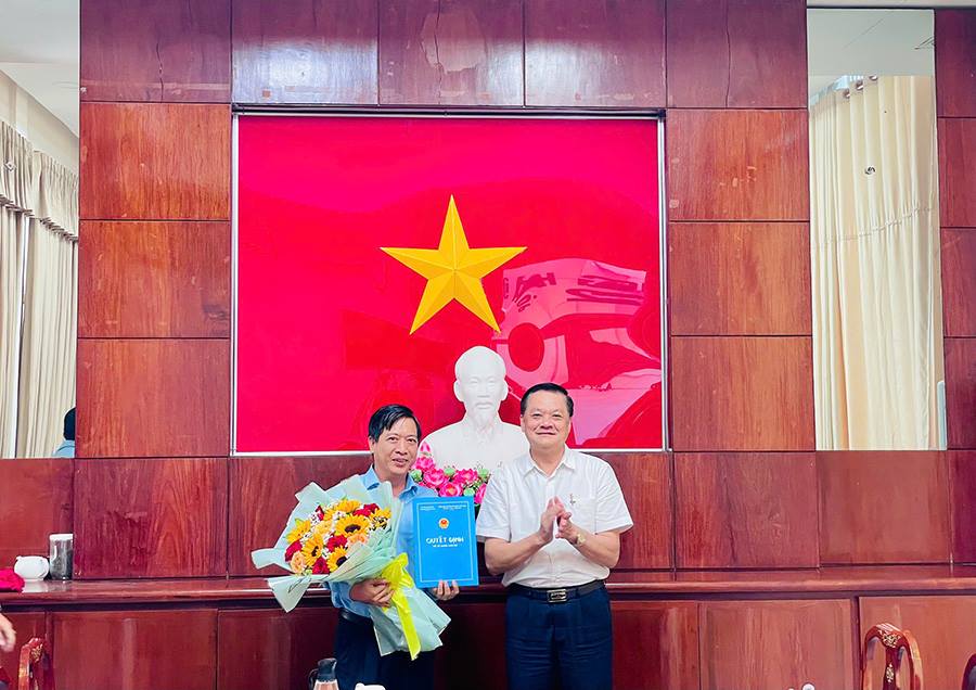 Bổ nhiệm Phó Giám đốc Trung tâm phát triển quỹ đất thành phố Cần Thơ