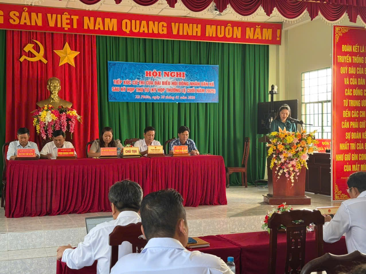 Thường trực Hội đồng nhân dân xã Xà Phiên tổ chức tiếp xúc cử tri Sau Kỳ họp thường lệ cuối năm 2025