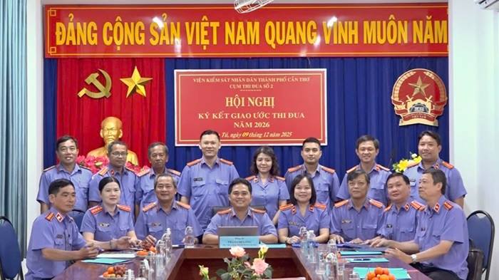 Cụm thi đua số 2 Viện kiểm sát nhân dân thành phố Cần Thơ ký kết giao ước thi đua năm 2026