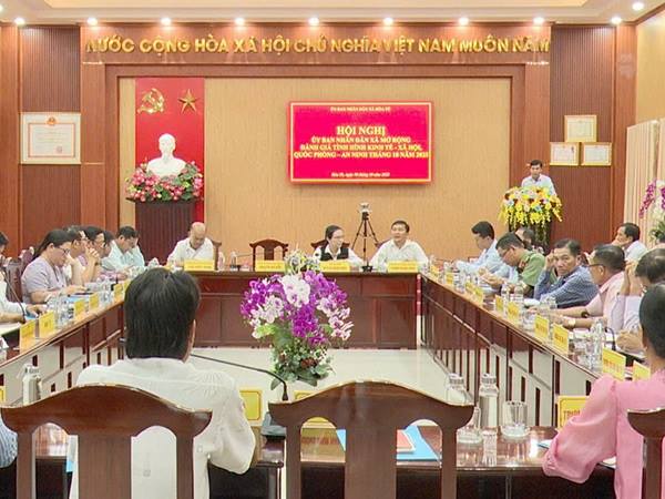 UBND xã Hoà Tú họp mở rộng tháng 10 năm 2025