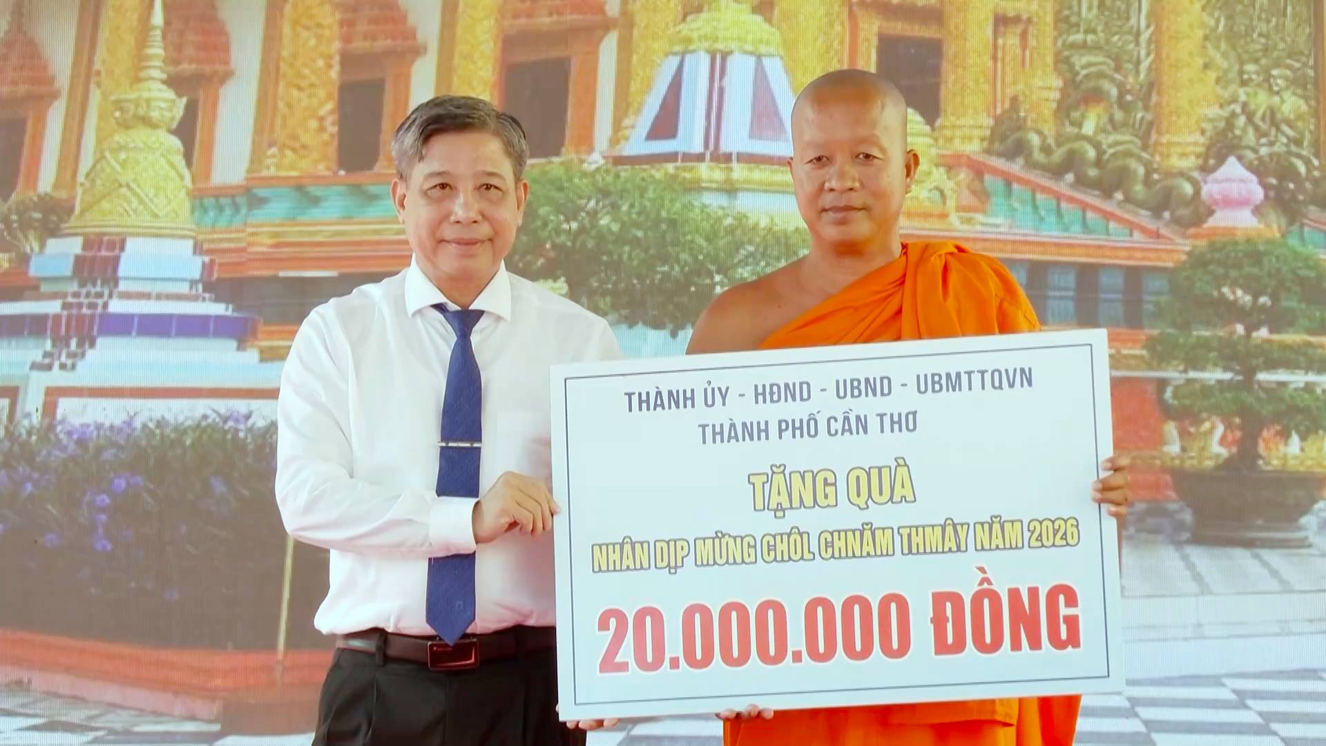 Cần Thơ ấm áp nghĩa tình trong ngày Tết cổ truyền Chôl Chnăm Thmây của đồng bào Khmer