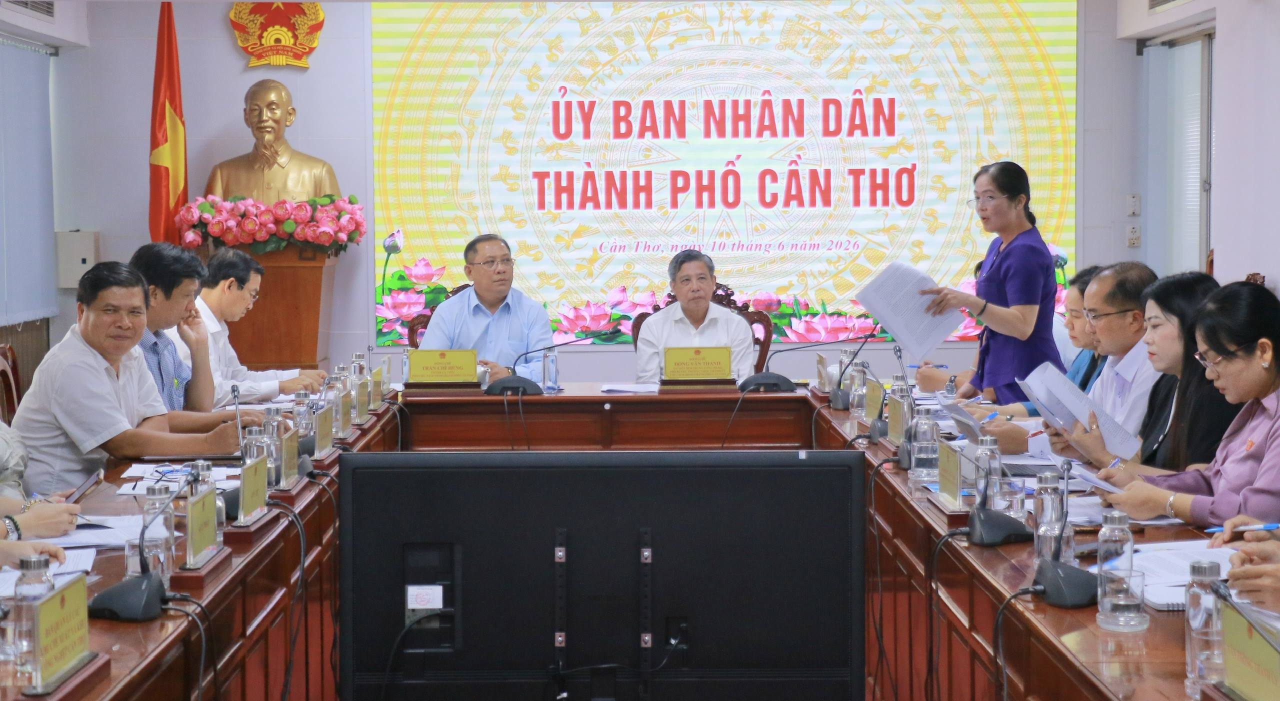 Tăng cường các giải pháp nâng cao hiệu quả thu gom, vận chuyển và xử lý chất thải rắn
