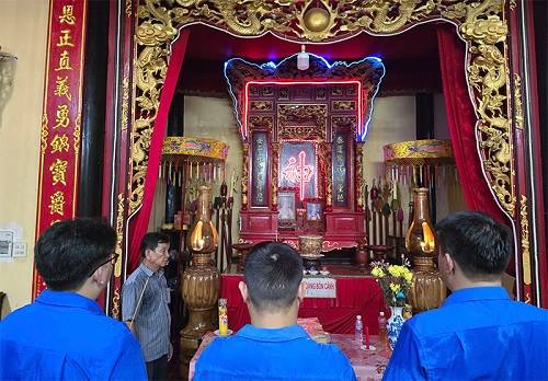 Can Tho is bustling with the Ky Yen Festival