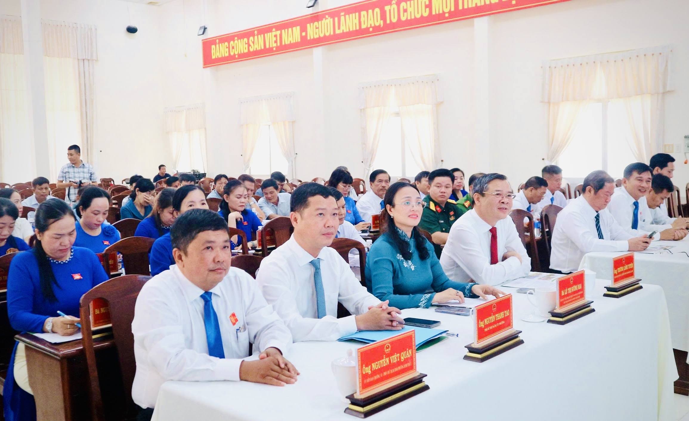 Ông Nguyễn Thanh Tao được bầu giữ chức Chủ tịch UBND phường Bình Thủy