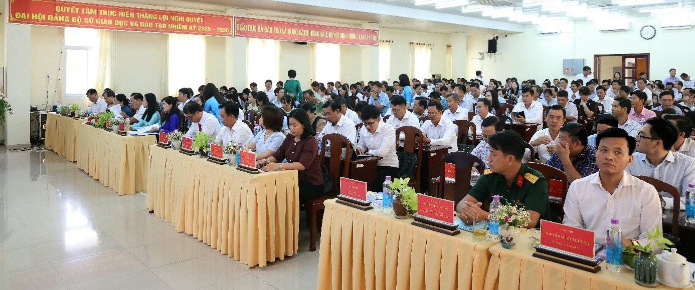 Chủ động chuẩn bị năm học mới, tạo chuyển biến mạnh mẽ về chất lượng giáo dục năm học 2026 - 2027