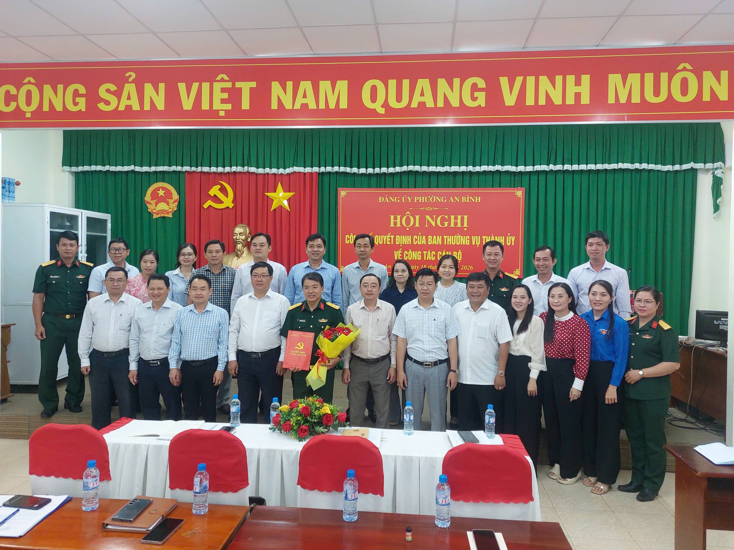 ĐẢNG ỦY PHƯỜNG AN BÌNH CÔNG BỐ QUYẾT ĐỊNH CỦA  BAN THƯỜNG VỤ THÀNH ỦY CẦN THƠ VỀ CÔNG TÁC CÁN BỘ