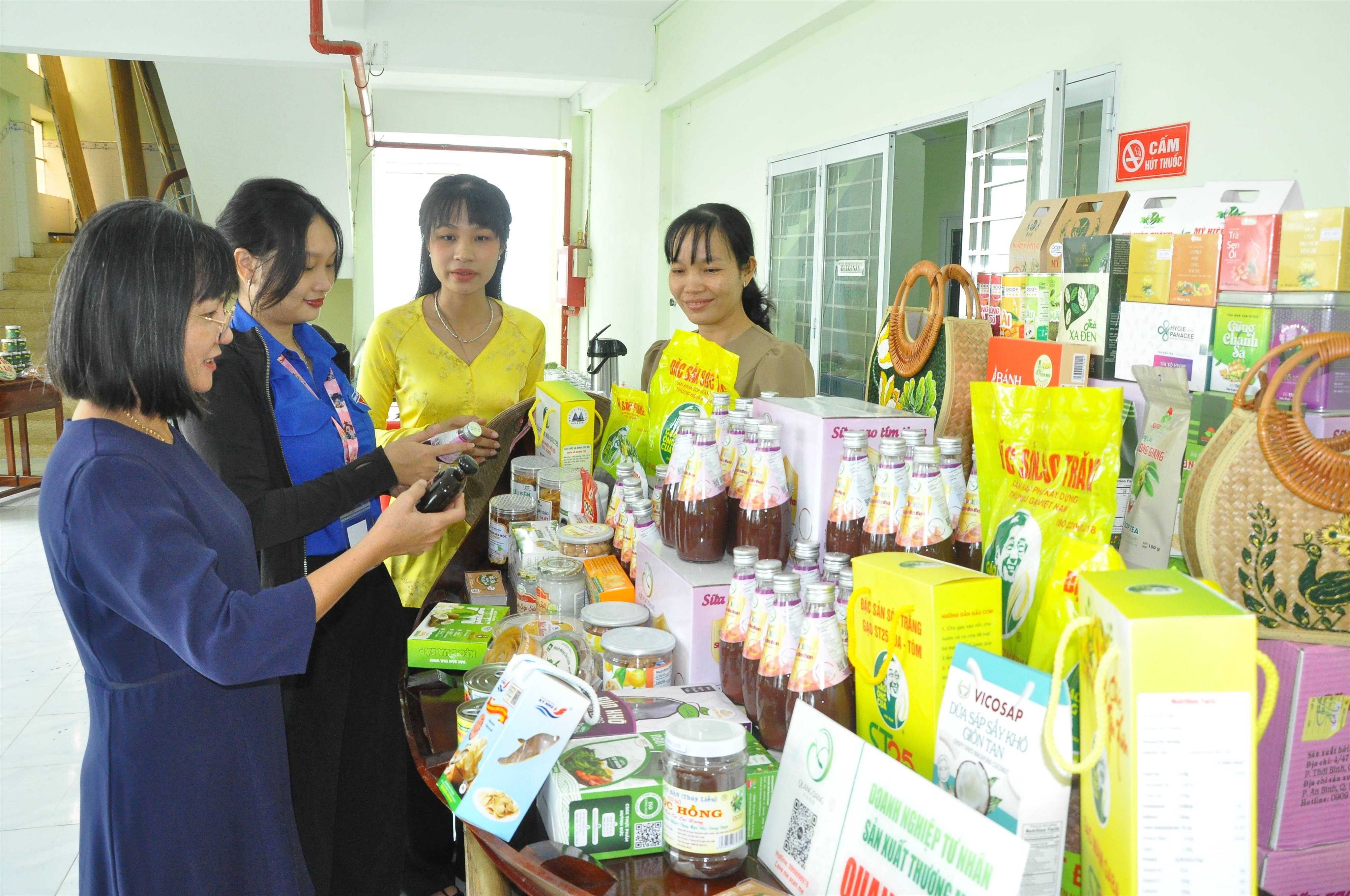 Thúc đẩy tinh thần khởi nghiệp của thanh niên trong kinh tế xanh và kinh tế số 