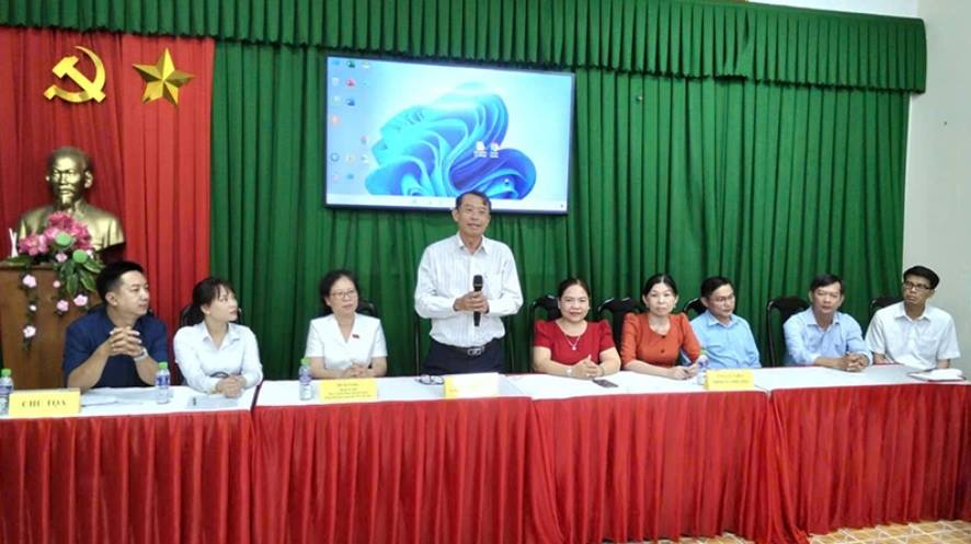 Giới thiệu đồng chí Hồ Thị Cẩm Đào và đồng chí Nguyễn Văn Khởi ứng cử đại biểu Hội đồng nhân dân thành phố