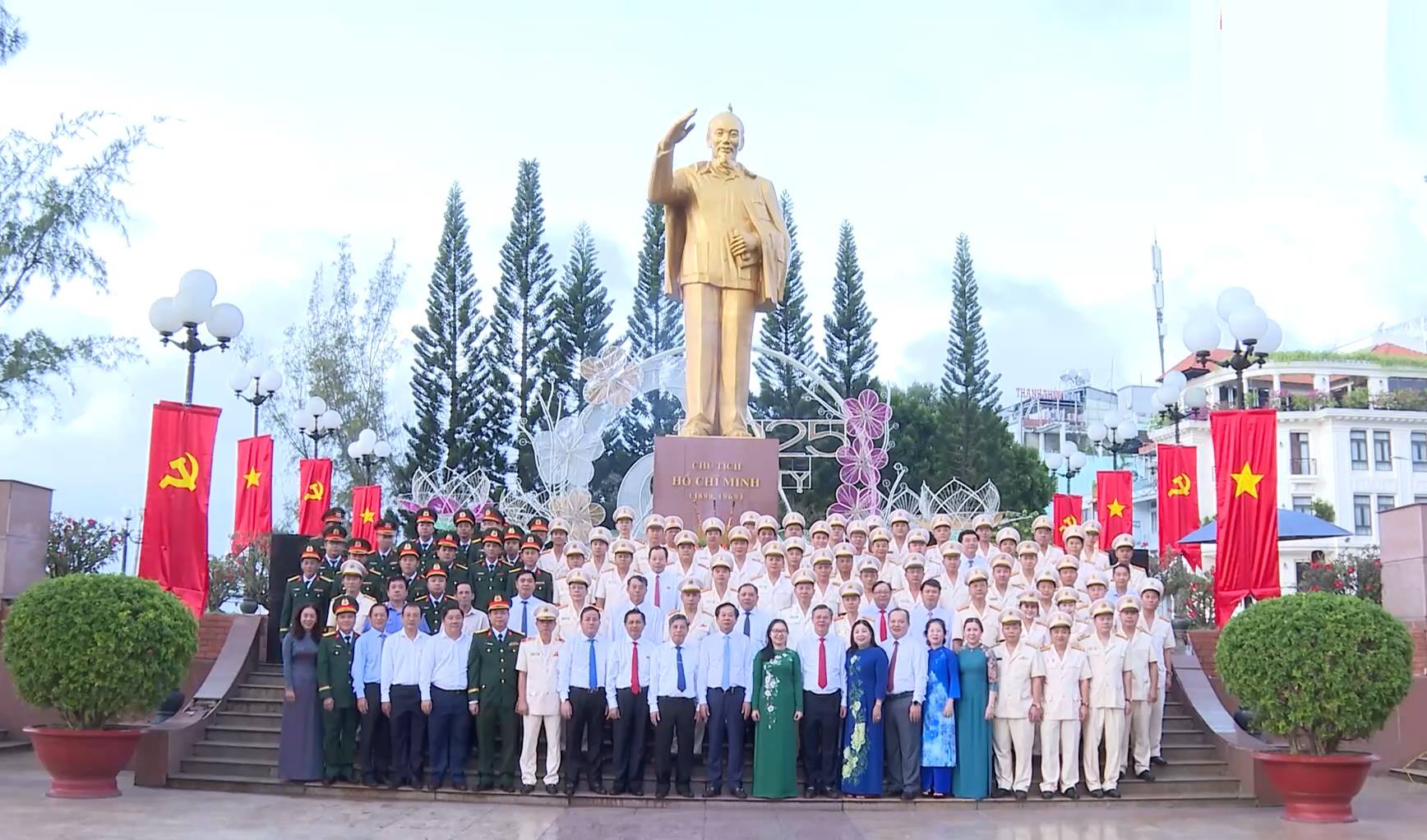 anh tin bai