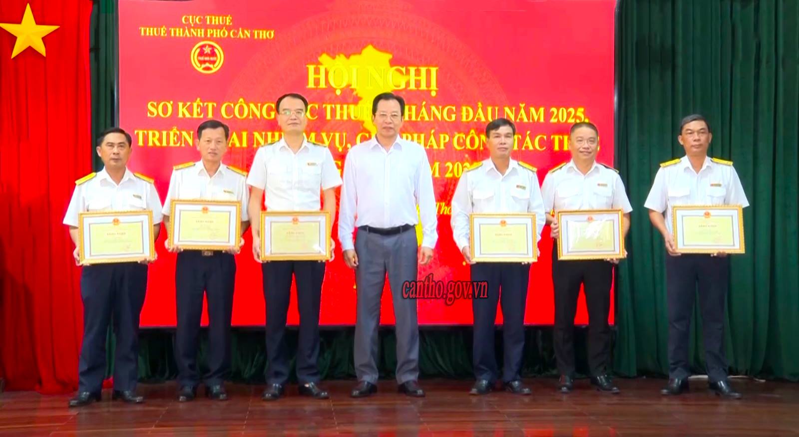 anh tin bai