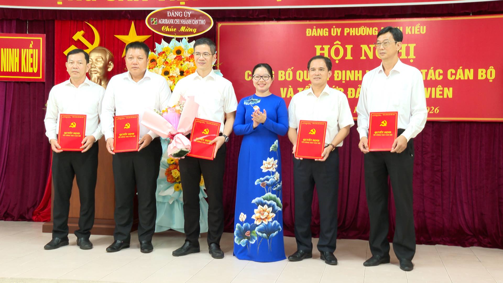 ĐẢNG ỦY PHƯỜNG NINH KIỀU CÔNG BỐ CÁC QUYẾT ĐỊNH VỀ CÔNG TÁC CÁN BỘ, TỔ CHỨC ĐẢNG VÀ ĐẢNG VIÊN