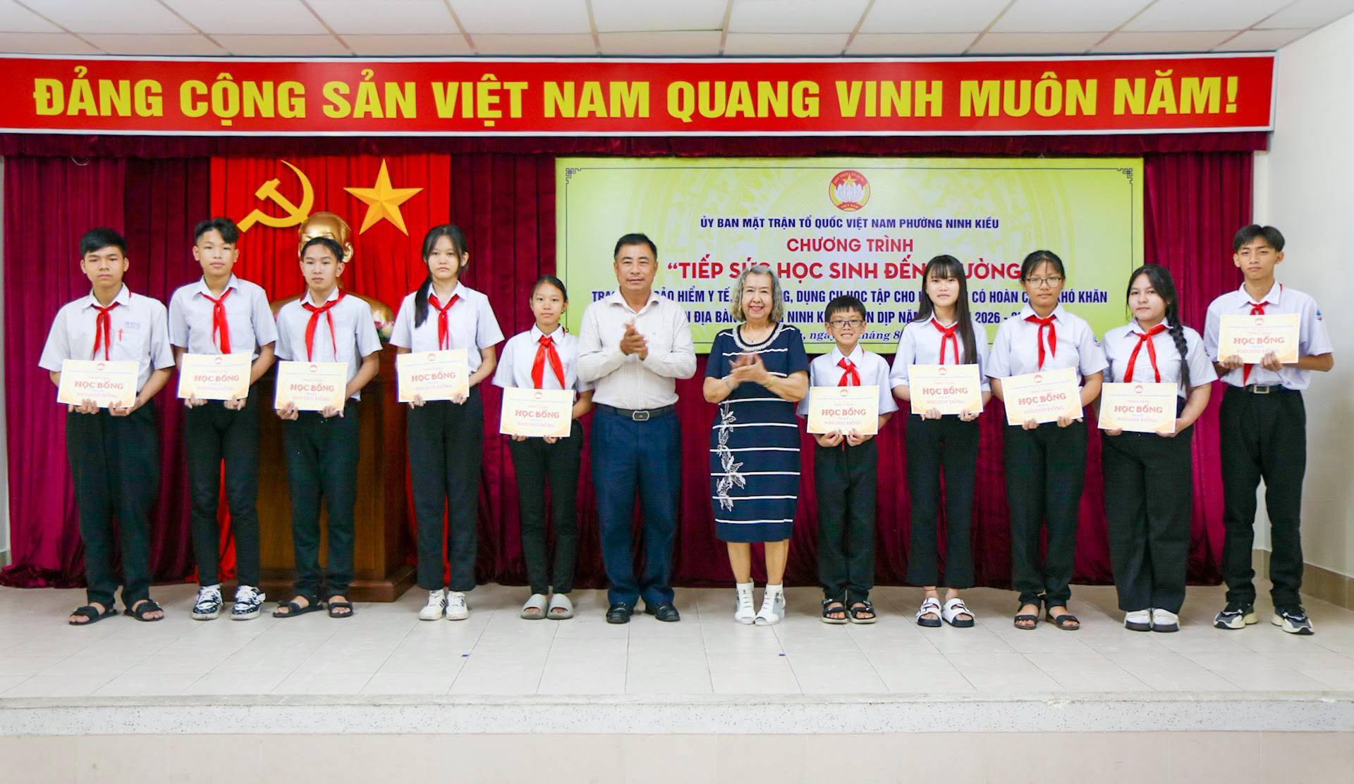 anh tin bai