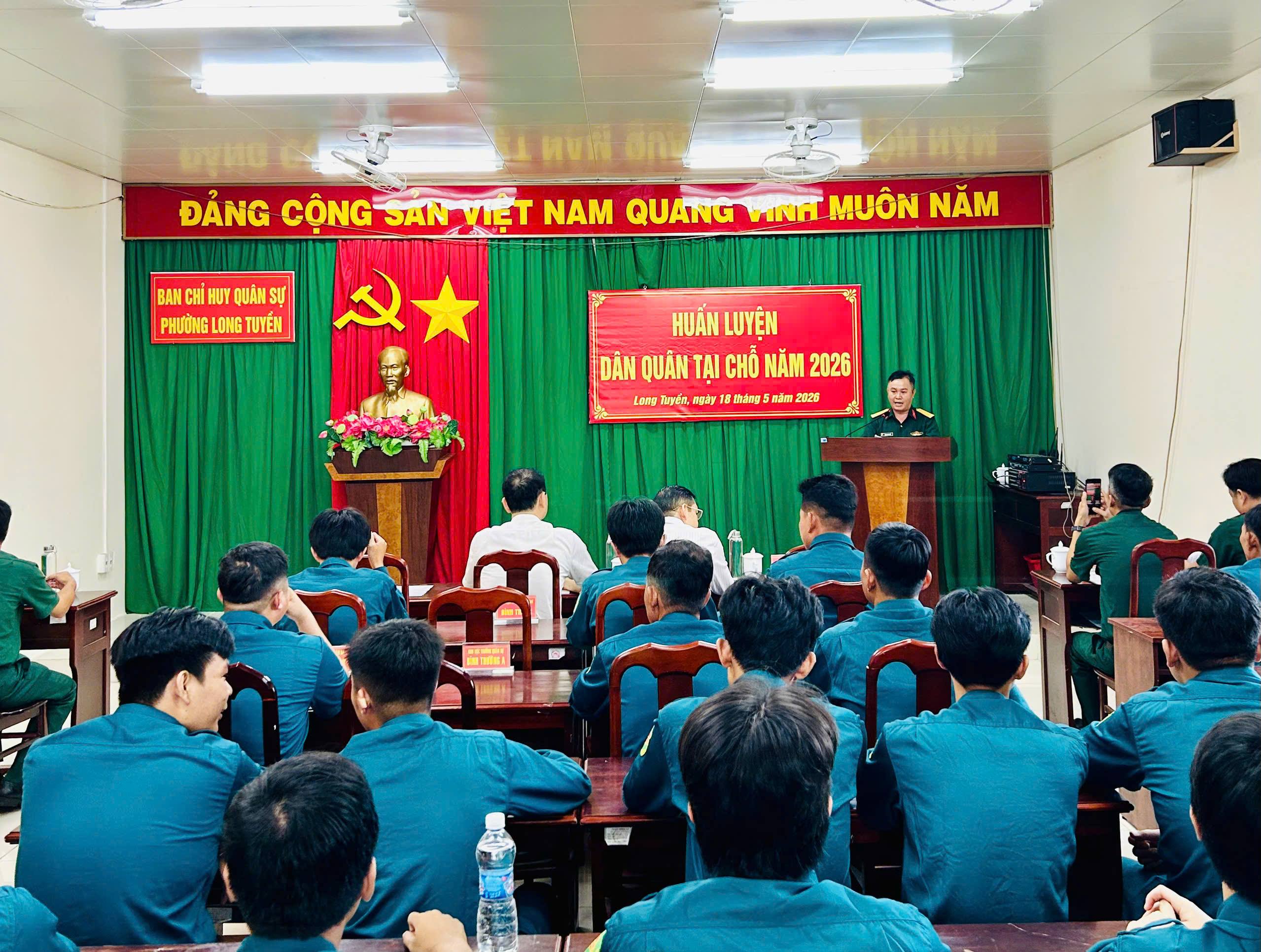 Ban Chỉ huy Quân sự phường Long Tuyền Tổ chức huấn luyện dân quân tại chỗ năm 2026