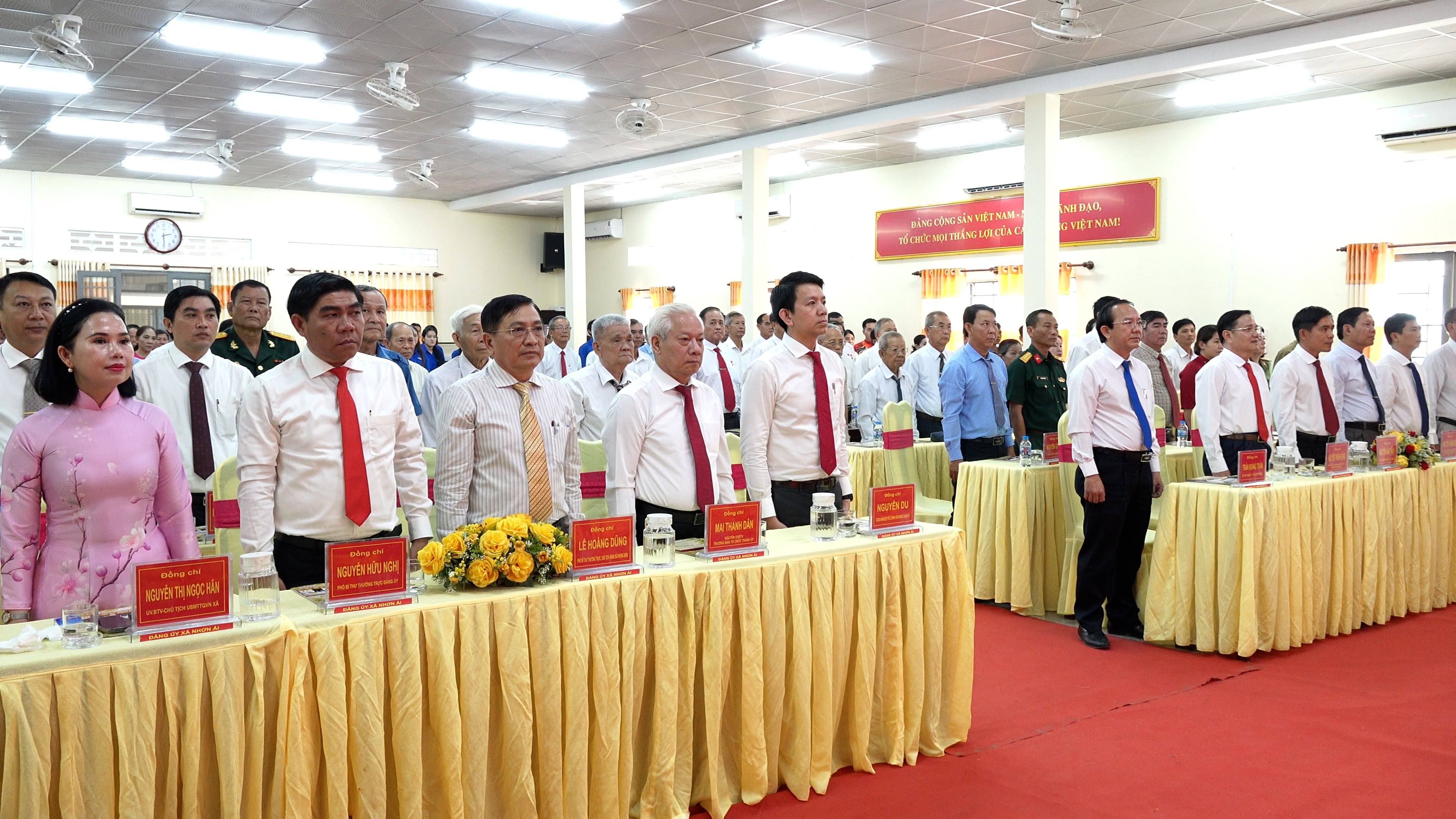 Nhơn Ái long trọng tổ chức Họp mặt kỷ niệm 96 năm Ngày thành lập  Đảng Cộng sản Việt Nam