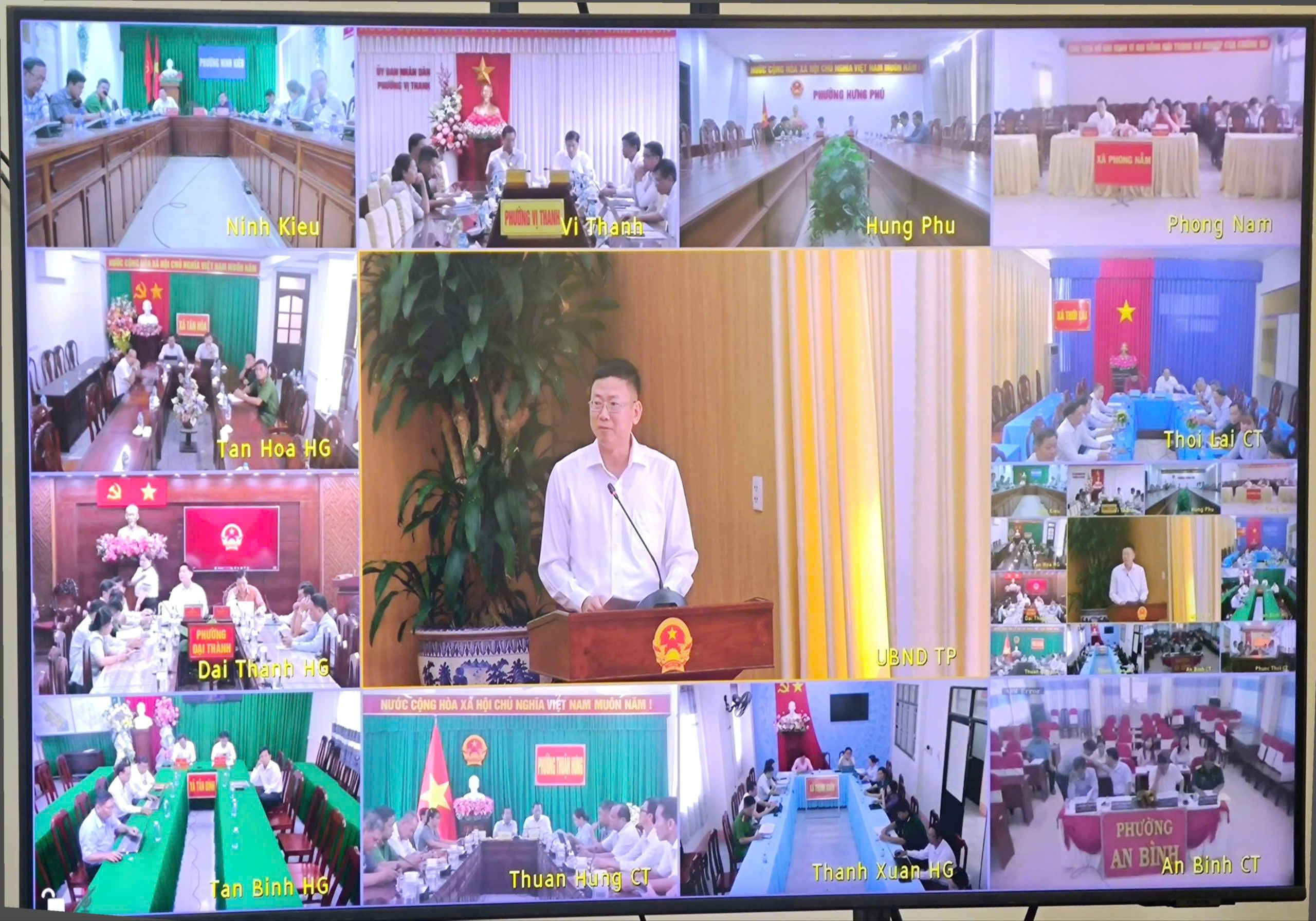 Cần Thơ sơ kết 01 năm thực hiện sắp xếp đơn vị hành chính các cấp và tổ chức hoạt động của chính quyền địa phương 02 cấp