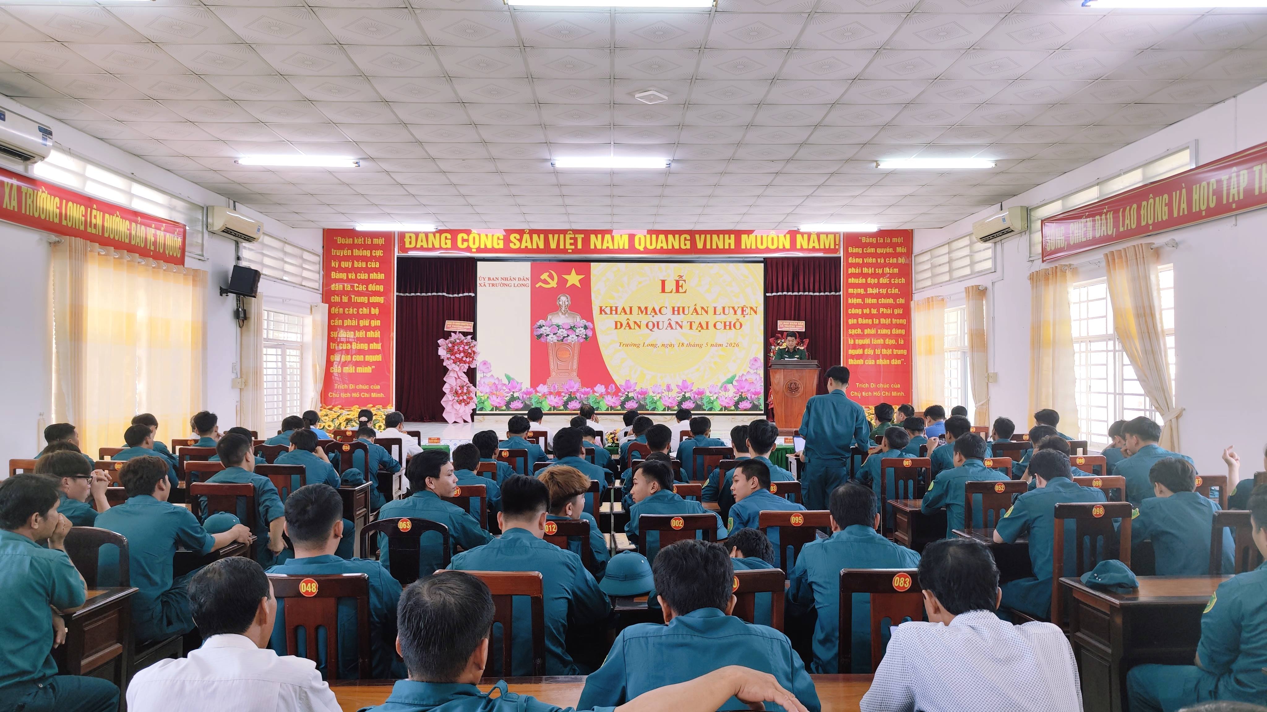 Ban Chỉ huy Quân sự xã tổ chức khai mạc huấn luyện Dân quân tại chỗ năm 2026
