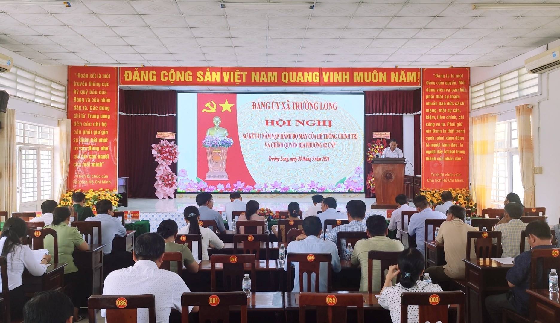 Trường Long sơ kết 01 năm vận hành bộ máy của hệ thống chính trị và chính quyền địa phương 02 cấp