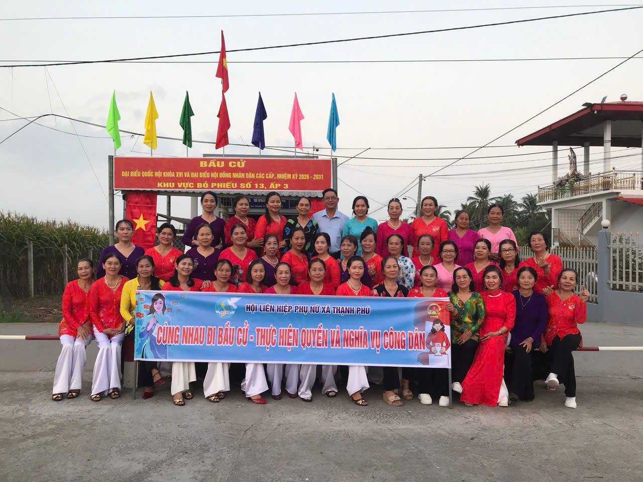  Tổ chức hoạt động đi bộ hưởng ứng cuộc Bầu cử đại biểu Quốc hội khóa XVI và bầu cử đại biểu HĐND các cấp nhiệm kỳ 2026 - 2031