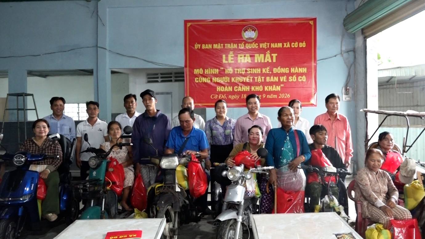 Ra mắt mô hình “Hỗ trợ sinh kế, đồng hành cùng người bán vé số có hoàn cảnh khó khăn”