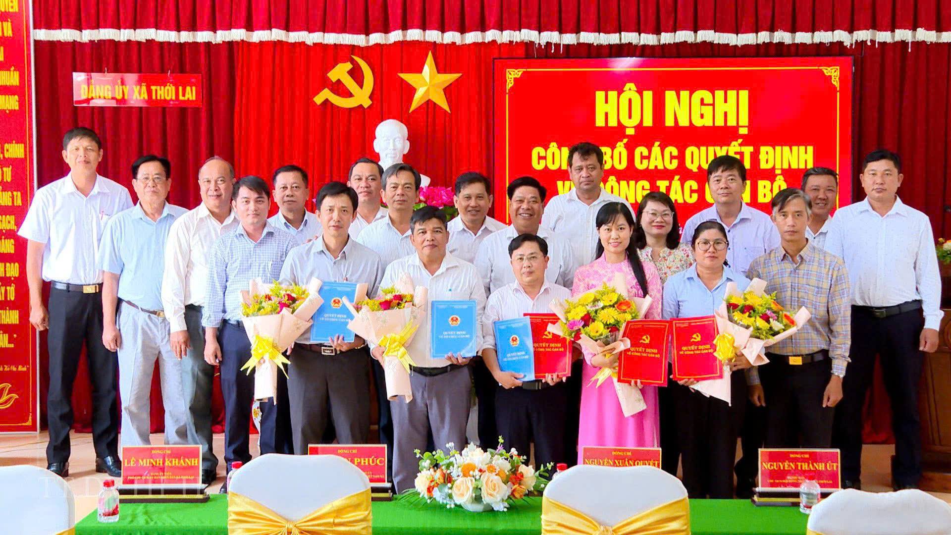 THỚI LAI – HỘI NGHỊ TRIỂN KHAI QUYẾT ĐỊNH VỀ CÔNG TÁC CÁN BỘ NĂM 2026