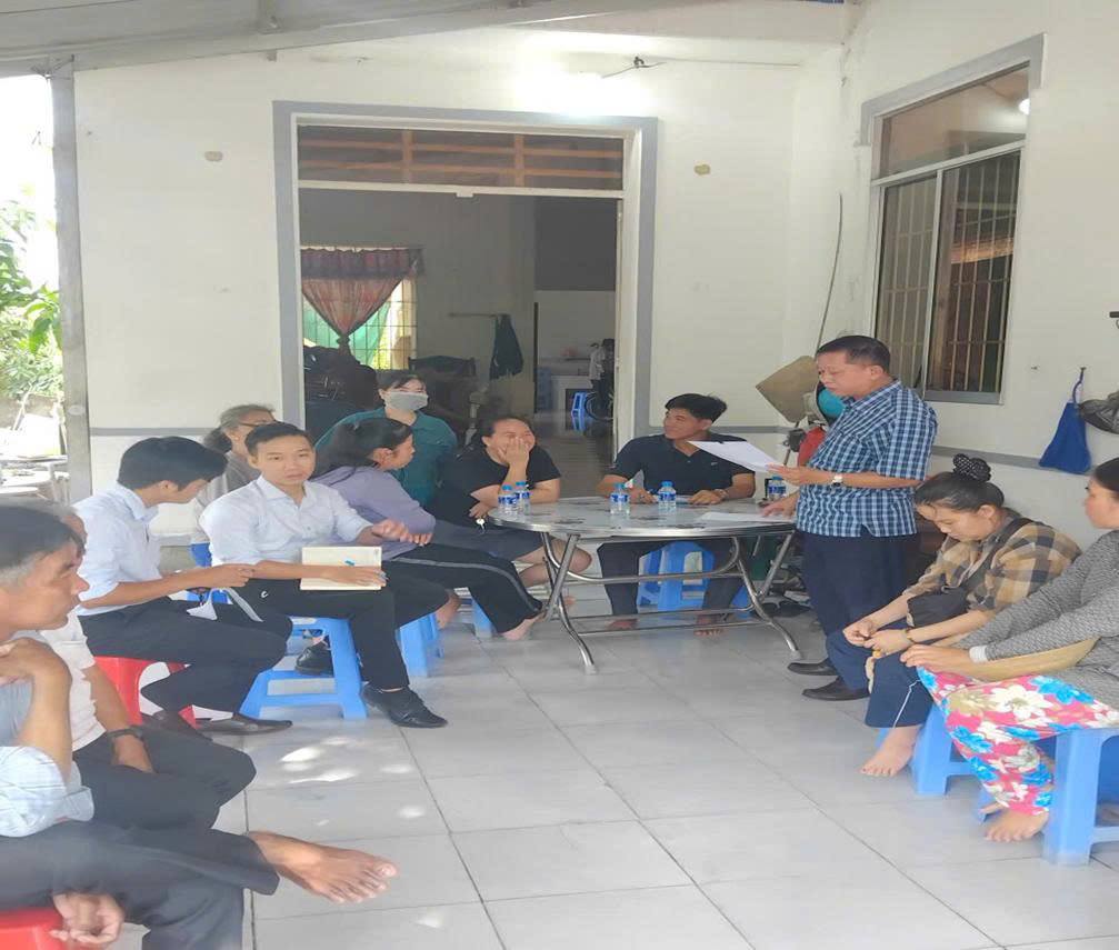 Thới Lai tổ chức họp dân lấy ý kiến triển khai Chủ trương xây dựng công trình lộ giao thông nông thôn