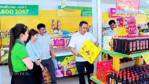 THỚI LAI KIỂM TRA VỆ SINH AN TOÀN THỰC PHẨM, ĐẤU TRANH CHỐNG BUÔN LẬU, GIAN LẬN THƯƠNG MẠI VÀ HÀNG GIẢ TRƯỚC, TRONG VÀ SAU TẾT NGUYÊN ĐÁN BÍNH NGỌ 2026