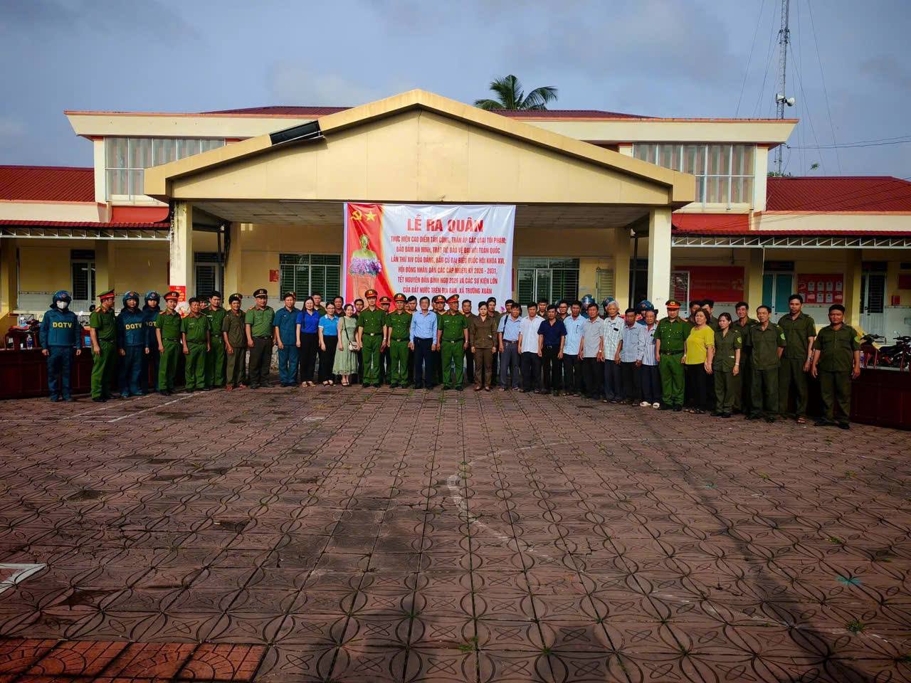 Công an xã Trường Xuân tổ chức Lễ ra quân thực hiện cao điểm tấn công trấn áp tội phạm bảo đảm tuyệt đối an toàn Đại hội Đại biểu toàn quốc lần thứ XIV của Đảng; bầu cử Đại biểu Quốc hội khoá XVI, Đại biểu HĐND các cấp nhiệm kỳ 2026–2031 và bảo đảm an ninh trật tự Tết Nguyên đán Bính Ngọ 2026"  ​