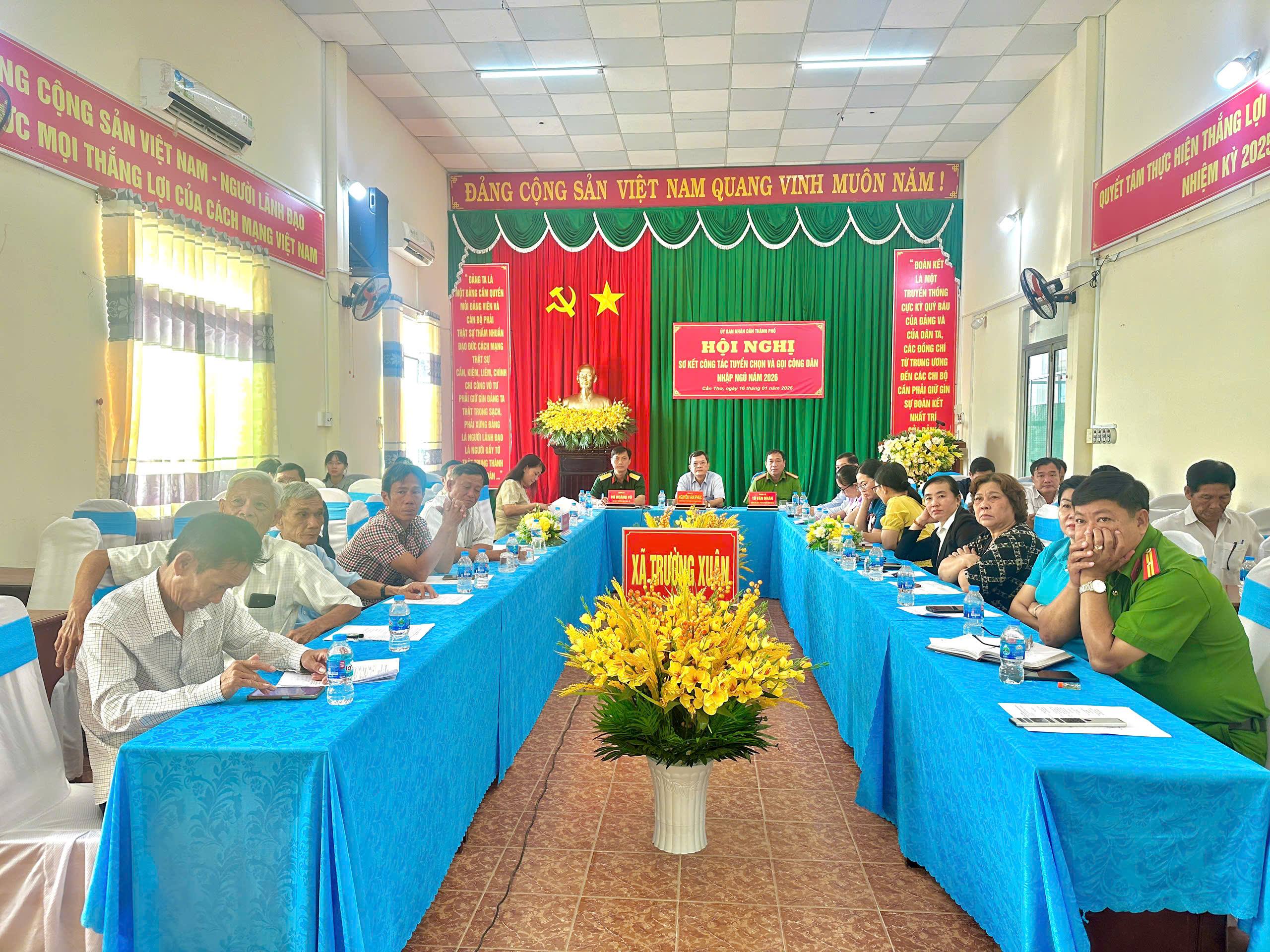 HỘI NGHỊ SƠ KẾT CÔNG TÁC TUYỂN CHỌN VÀ GỌI CÔNG DÂN NHẬP NGŨ NĂM 2026 