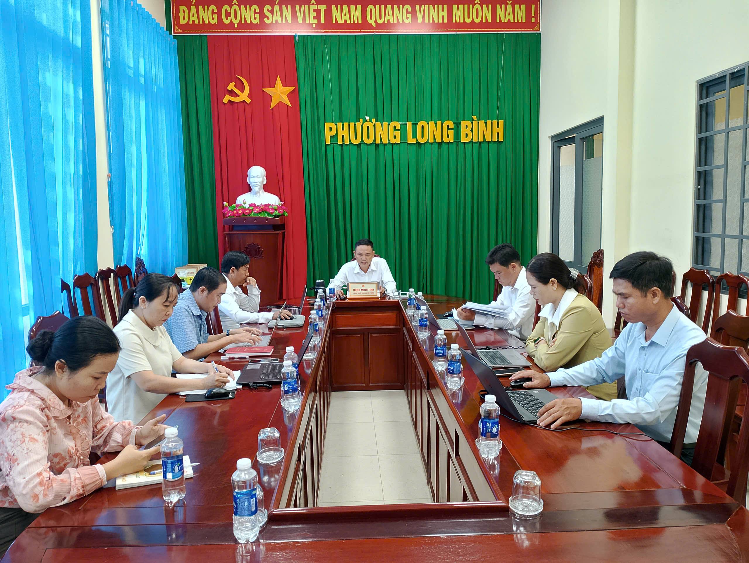 LÃNH ĐẠO UBND PHƯỜNG CHỦ TRÌ HỌP TRIỂN KHAI NHIỆM VỤ CẢI CÁCH HÀNH CHÍNH 3 THÁNG CUỐI NĂM 