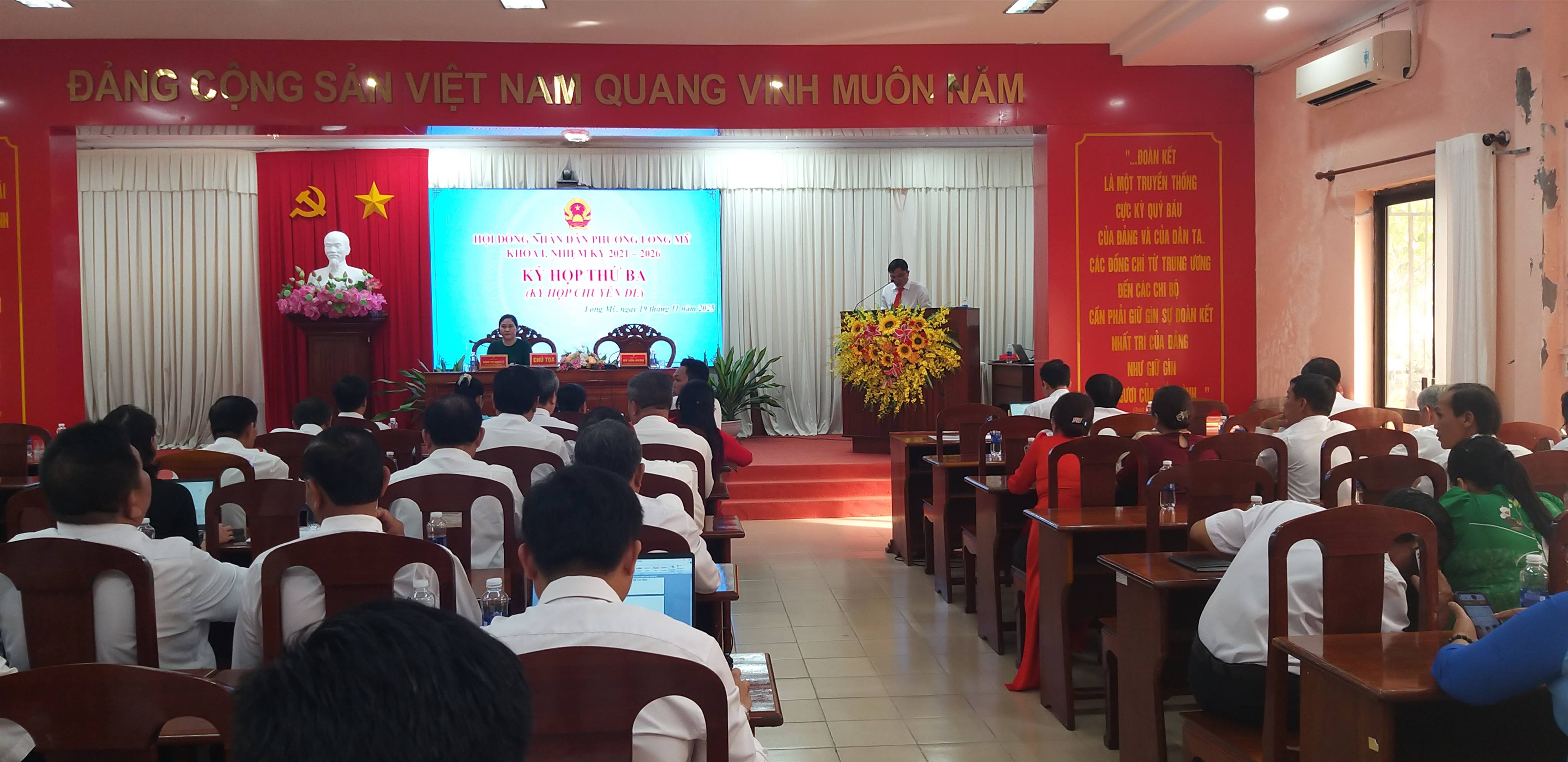PHƯỜNG LONG MỸ TỔ CHỨC THÀNH CÔNG KỲ HỌP THỨ BA (KỲ HỌP CHUYÊN ĐỀ)