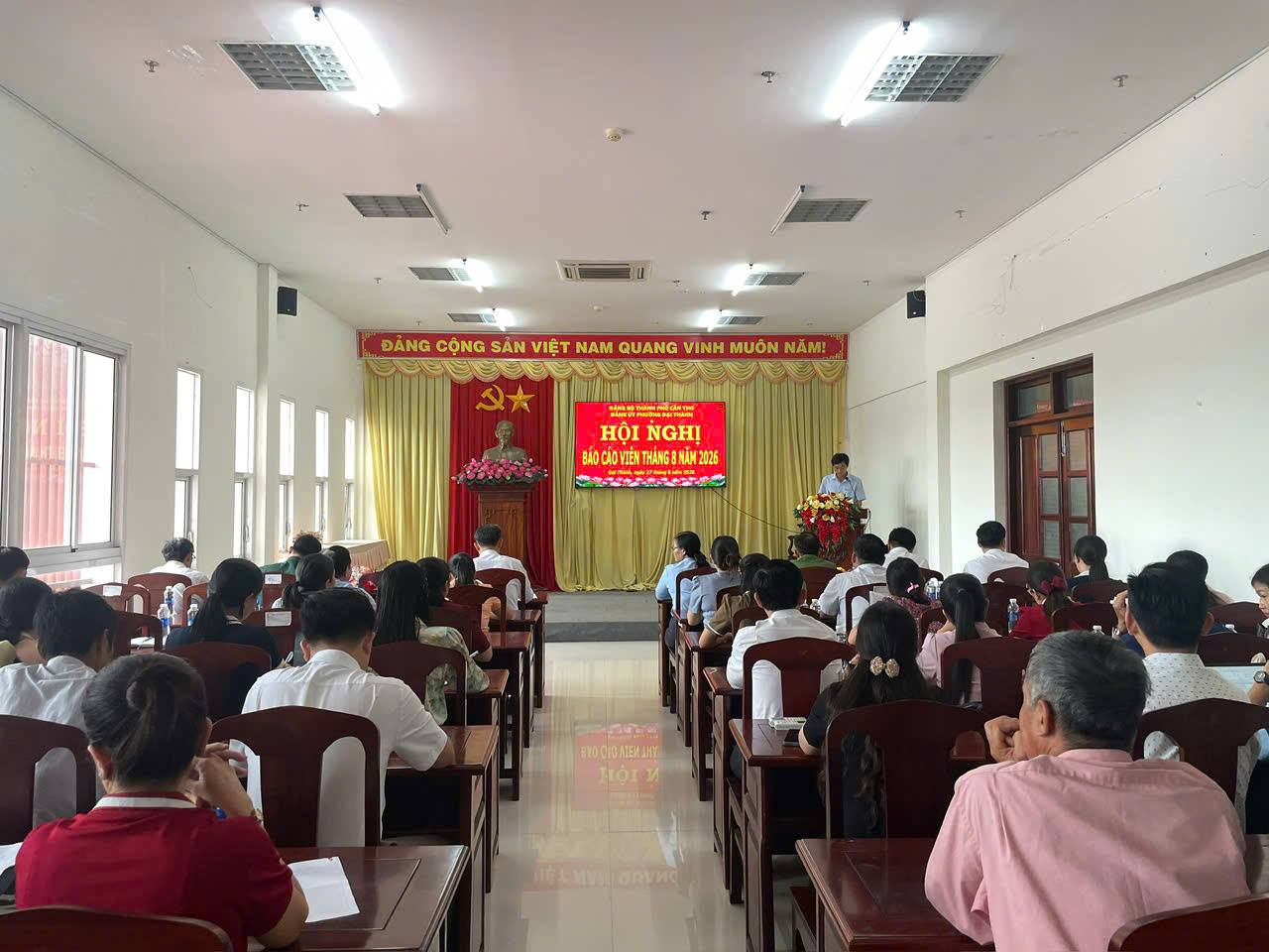 ĐẢNG ỦY PHƯỜNG ĐẠI THÀNH TỔ CHỨC HỘI NGHỊ BÁO CÁO VIÊN THÁNG 8 NĂM 2026