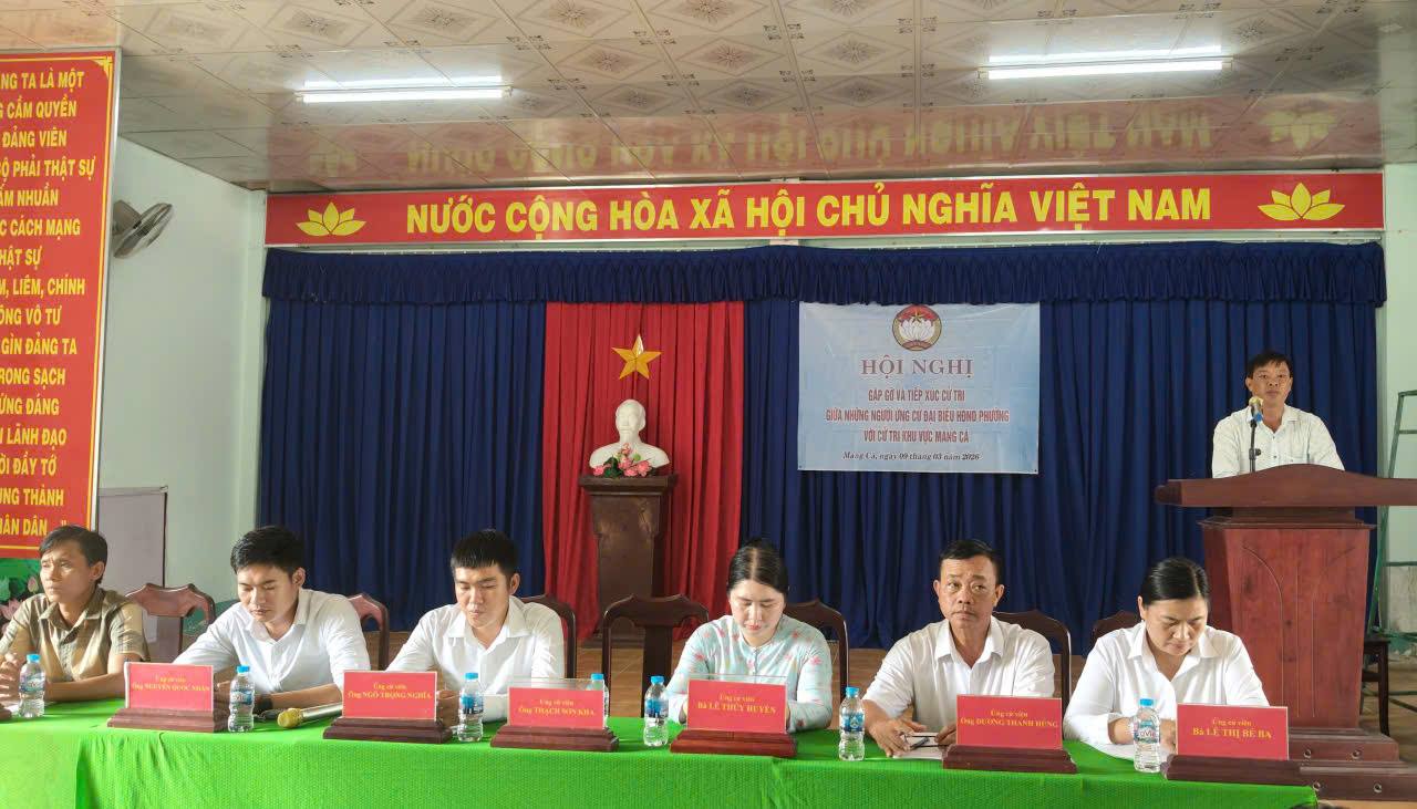 CỬ TRI ĐƠN VỊ BẦU CỬ SỐ 4 - GẶP GỠ CÁC ỨNG CỬ VIÊN ĐẠI BIỂU HĐND PHƯỜNG ĐẠI THÀNH