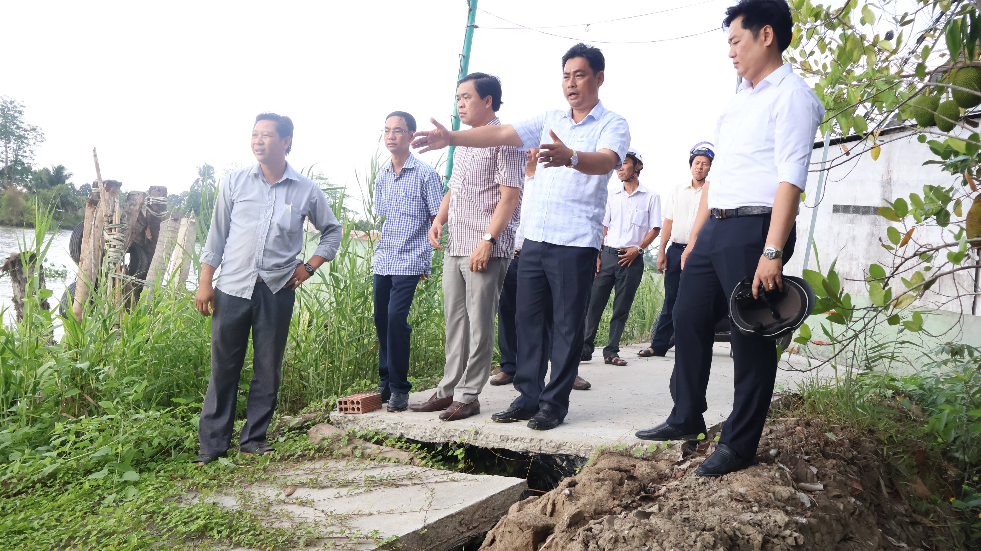 PHƯỜNG ĐẠI THÀNH: KHẢO SÁT THỰC TẾ  CÁC CÔNG TRÌNH THỦY LỢI TRỌNG ĐIỂM VÀ HẠ TẦNG  VĂN HÓA THỂ DỤC - THỂ THAO