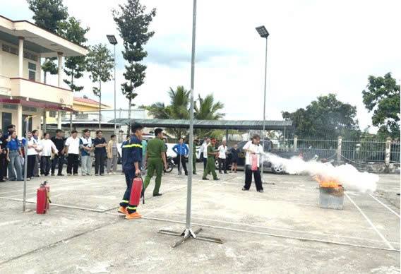 Mỗi tiểu thương là một "chiến sĩ" trên mặt trận phòng cháy, chữa cháy