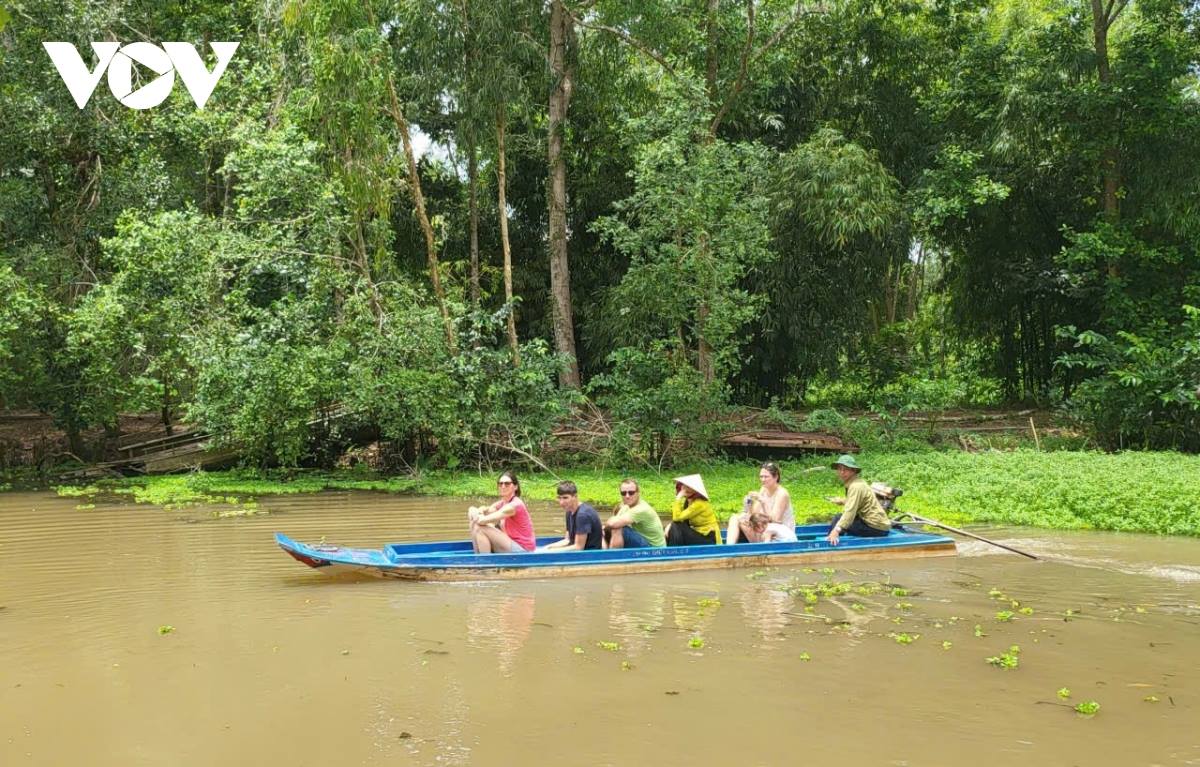 Khu du lịch sinh thái Mùa Xuân - điểm đến hoang sơ, yên bình ở Cần Thơ
