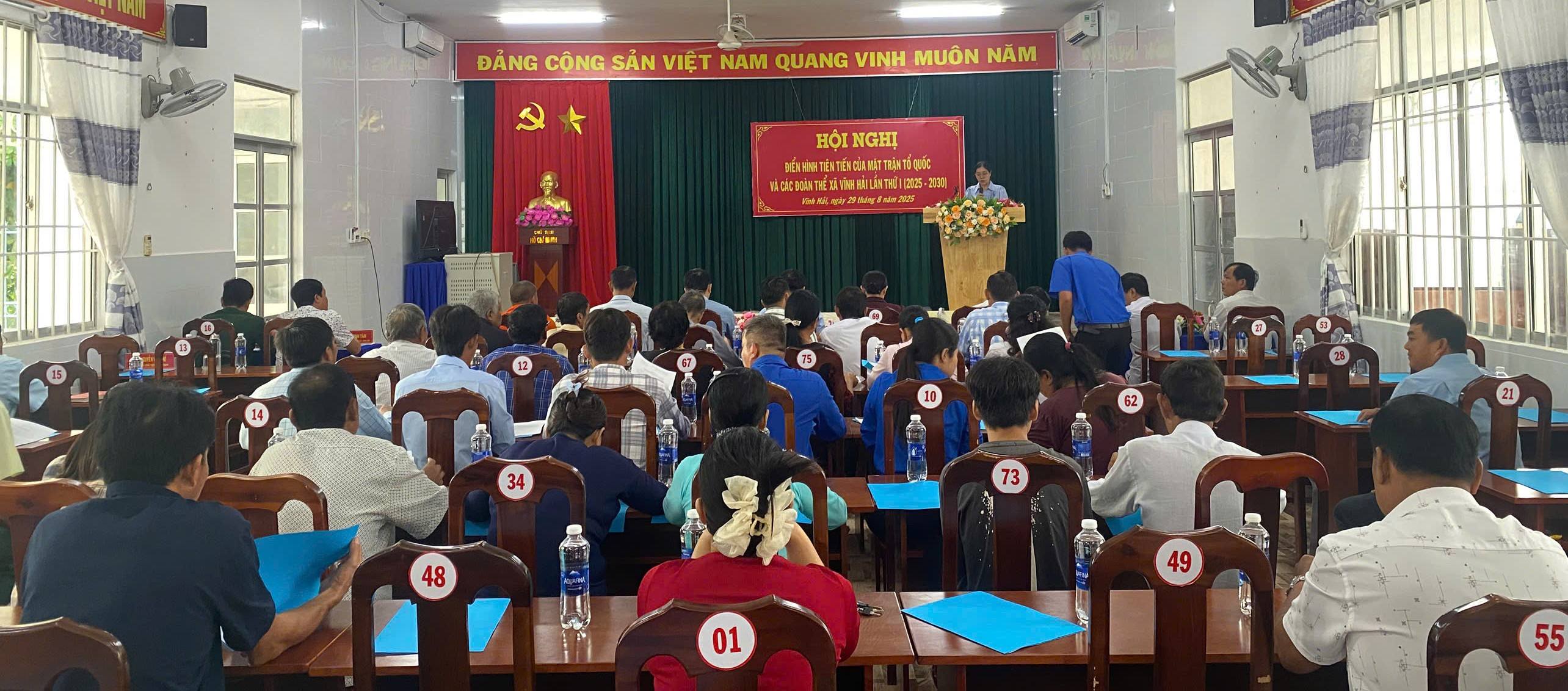 Ủy ban Mặt trận Tổ quốc Việt Nam xã Vĩnh Hải tổ chức Hội nghị điển hình tiên tiến giai đoạn 2020 - 2025