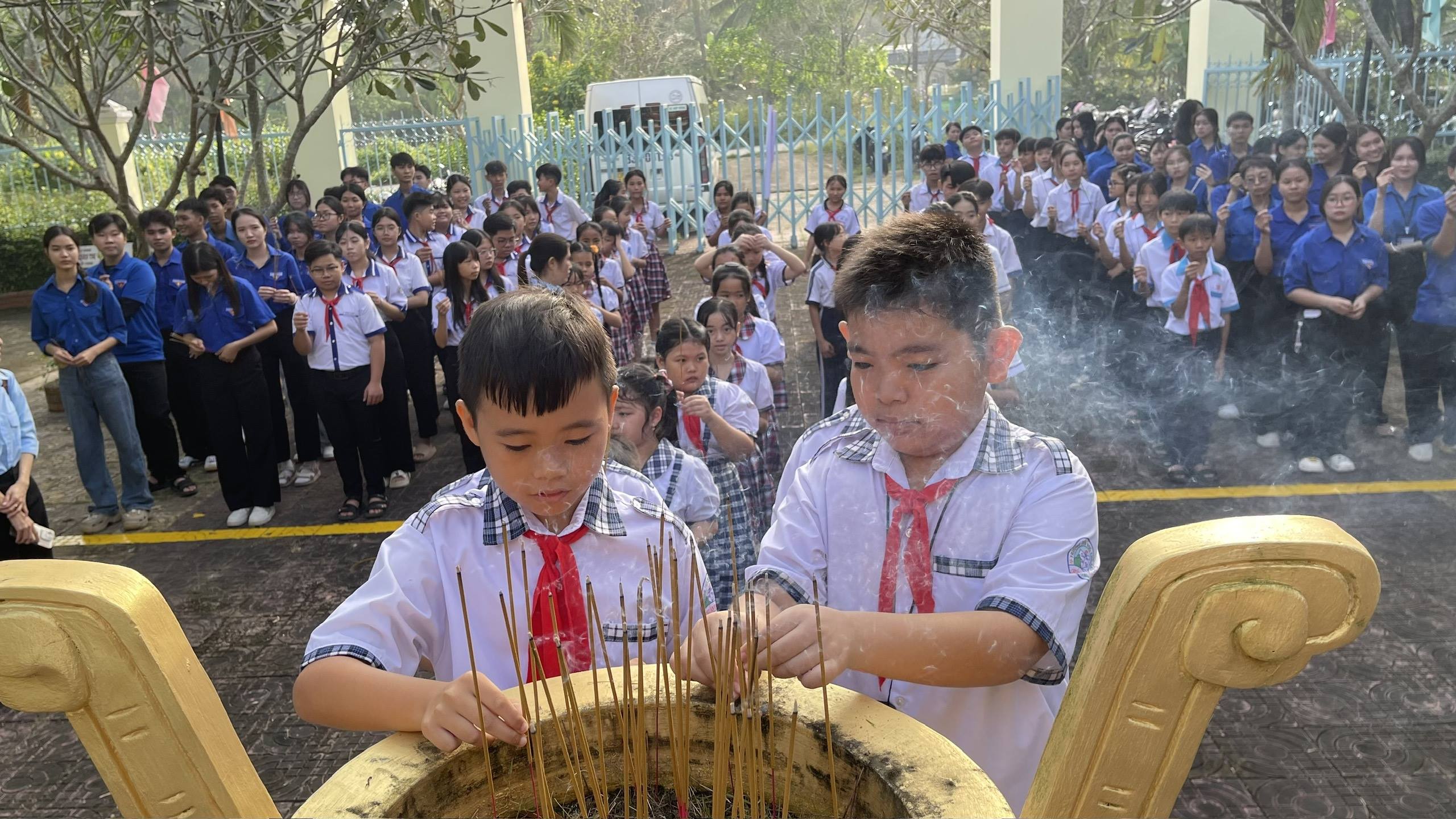 anh tin bai