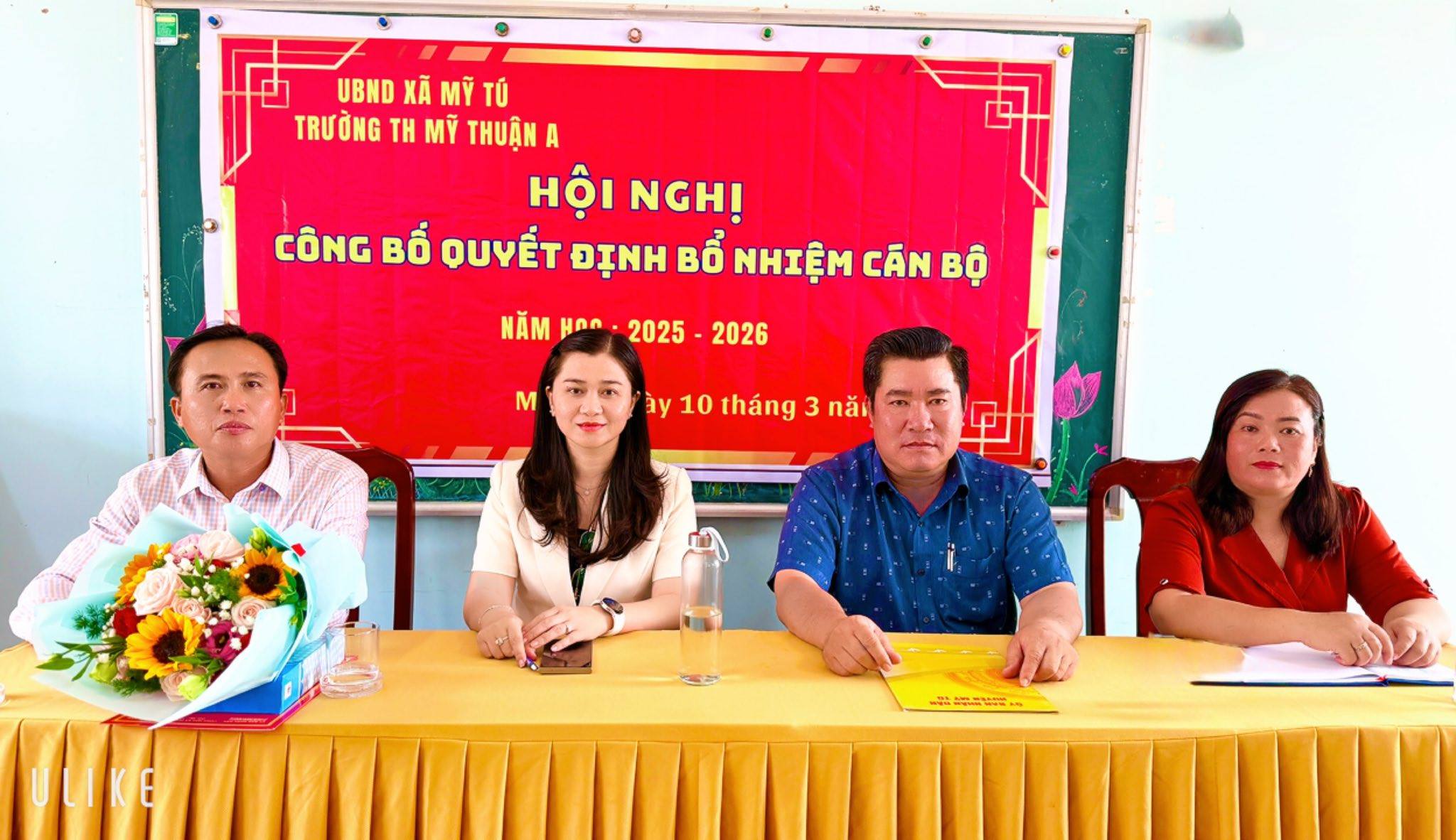 HỘI NGHỊ CÔNG BỐ QUYẾT ĐỊNH BỔ NHIỆM CÁN BỘ TẠI TRƯỜNG TIỂU HỌC MỸ THUẬN A