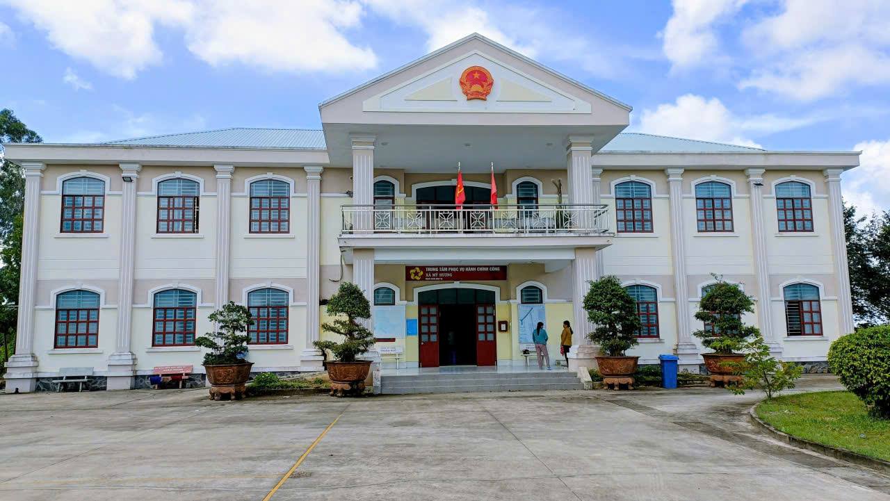 THÔNG BÁO VỀ VIỆC CHƯA GIA HẠN BẢO HIỂM Y TẾ CHO NGƯỜI DÂN TRÊN ĐỊA BÀN 12 ẤP ĐẶC BIỆT KHÓ KHĂN CỦA XÃ MỸ HƯƠNG (07 ẤP CỦA XÃ PHÚ MỸ CŨ VÀ 05 ẤP ĐẶC BIỆT KHÓ KHĂN CỦA XÃ THUẬN HƯNG CŨ)