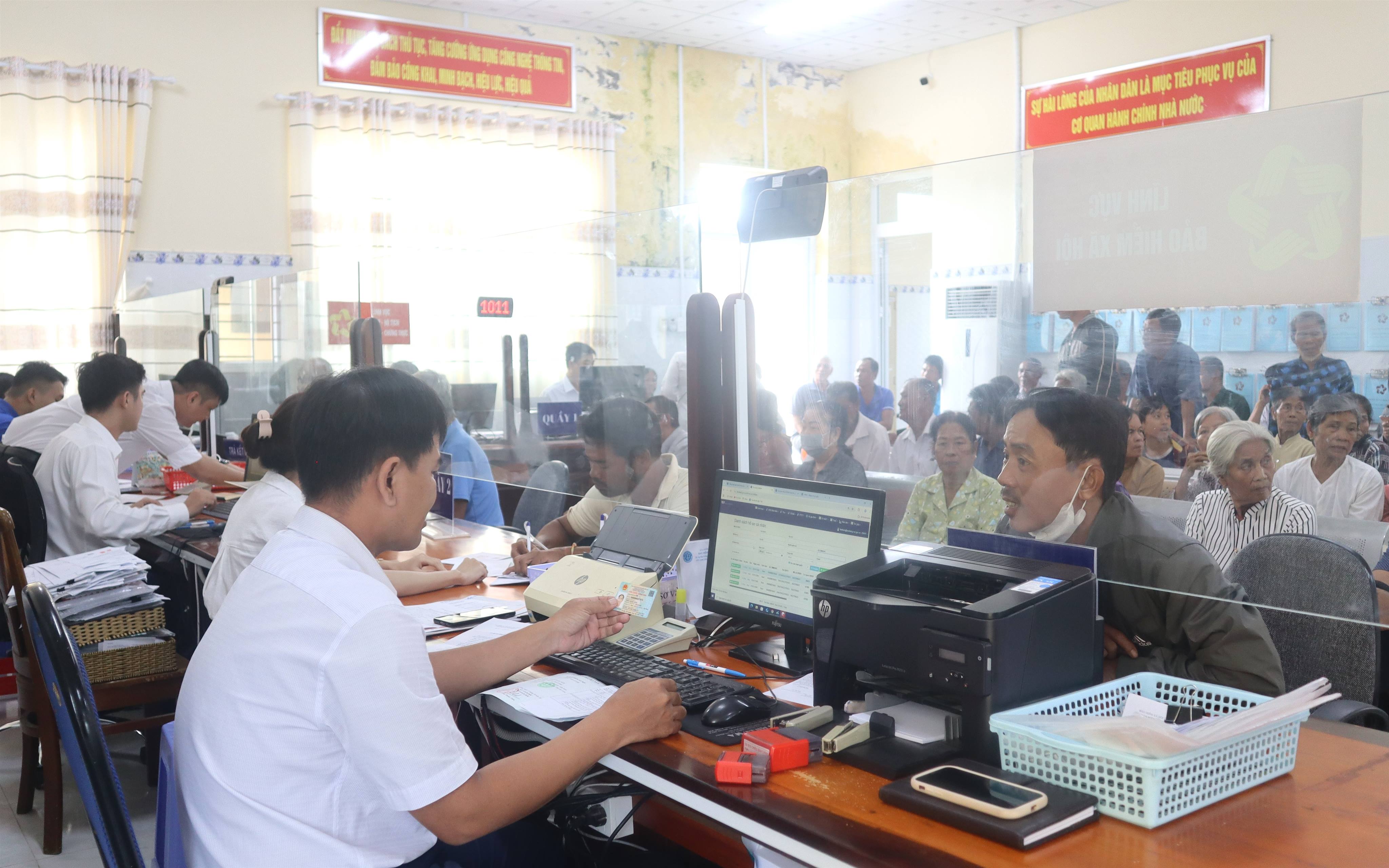 Xã Trần Đề nâng cao chất lượng phục vụ hành chính công