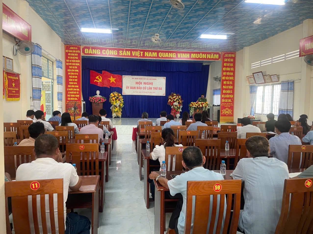 XÃ AN NINH TỔ CHỨC HỘI NGHỊ ỦY BAN BẦU CỬ LẦN THỨ 3: RÀ SOÁT TRỌNG TÂM CÔNG TÁC CHUẨN BỊ