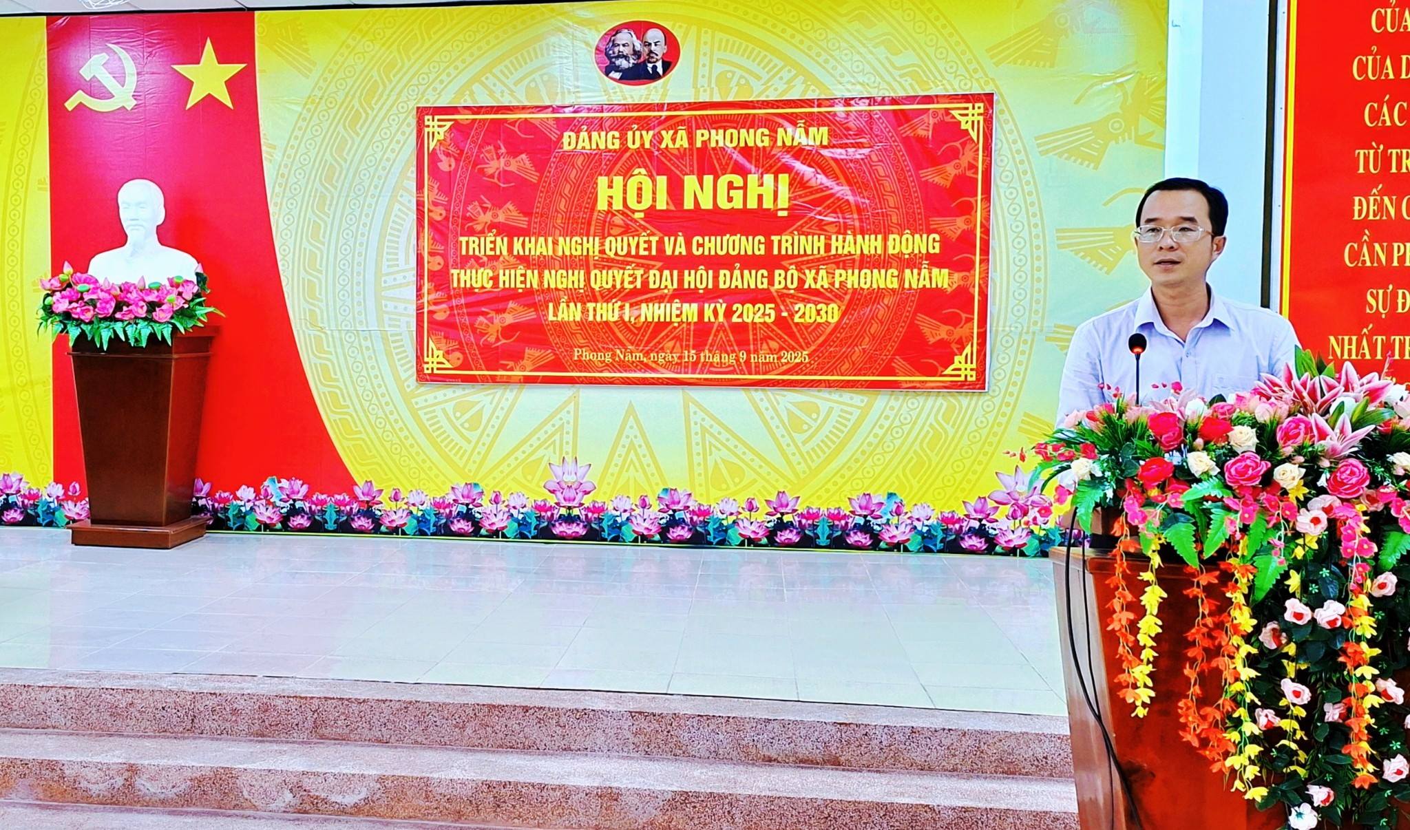 ĐẢNG ỦY XÃ PHONG NẪM TỔ CHỨC HỘI NGHỊ TRIỂN KHAI, QUÁN TRIỆT NGHỊ QUYẾT ĐẠI HỘI ĐẢNG BỘ XÃ LẦN THỨ I, NHIỆM KỲ 2025 - 2030