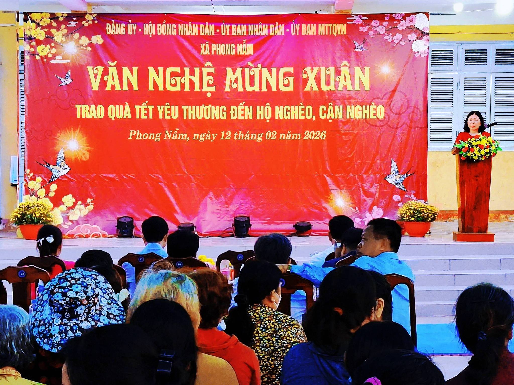 XÃ PHONG NẪM TỔ CHỨC CHƯƠNG TRÌNH VĂN NGHỆ MỪNG XUÂN BÍNH NGỌ VÀ TRAO QUÀ TẾT YÊU THƯƠNG NĂM 2026