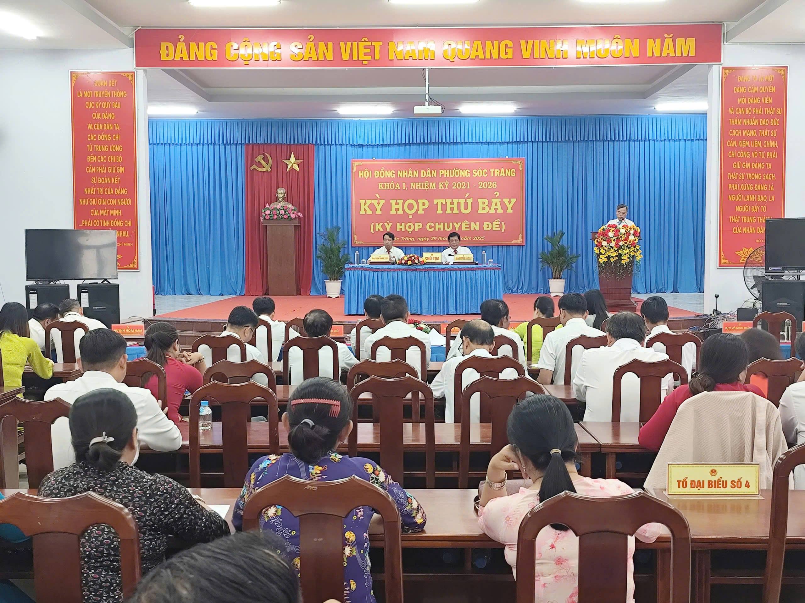 HĐND PHƯỜNG SÓC TRĂNG TỔ CHỨC KỲ HỌP THỨ BẢY (CHUYÊN ĐỀ)