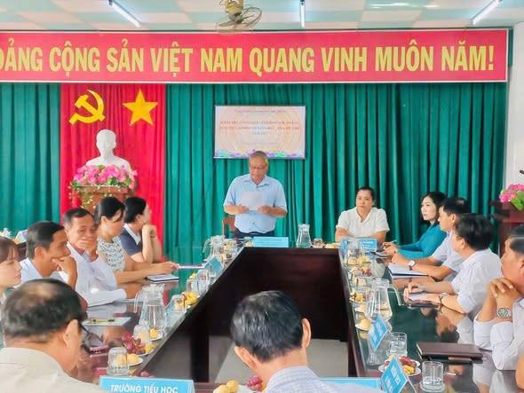 PHƯỜNG SÓC TRĂNG TIẾP ĐOÀN KIỂM TRA CÔNG TÁC PHỔ CẬP GIÁO DỤC – XOÁ MÙ CHỮ THÀNH PHỐ CẦN THƠ NĂM 2025