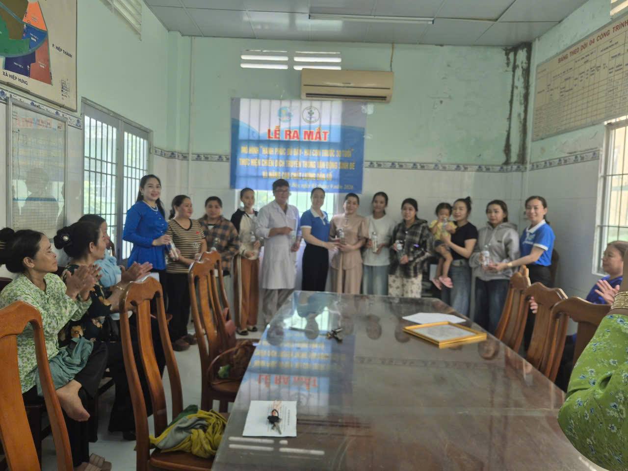 HỘI LHPN PHƯỜNG NGÃ BẢY RA MẮT MÔ HÌNH “HẠNH PHÚC ĐỦ ĐẦY – HAI CON TRƯỚC 30 TUỔI”